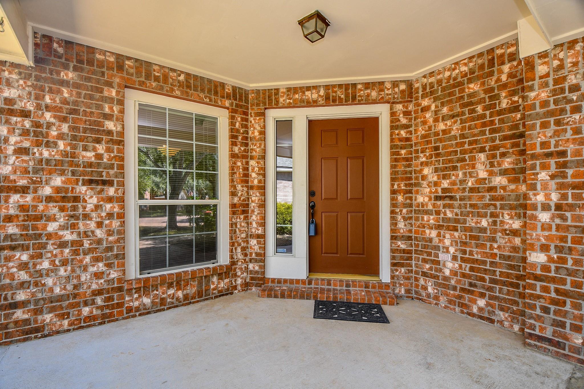 15359 Ochre Leaf Trail