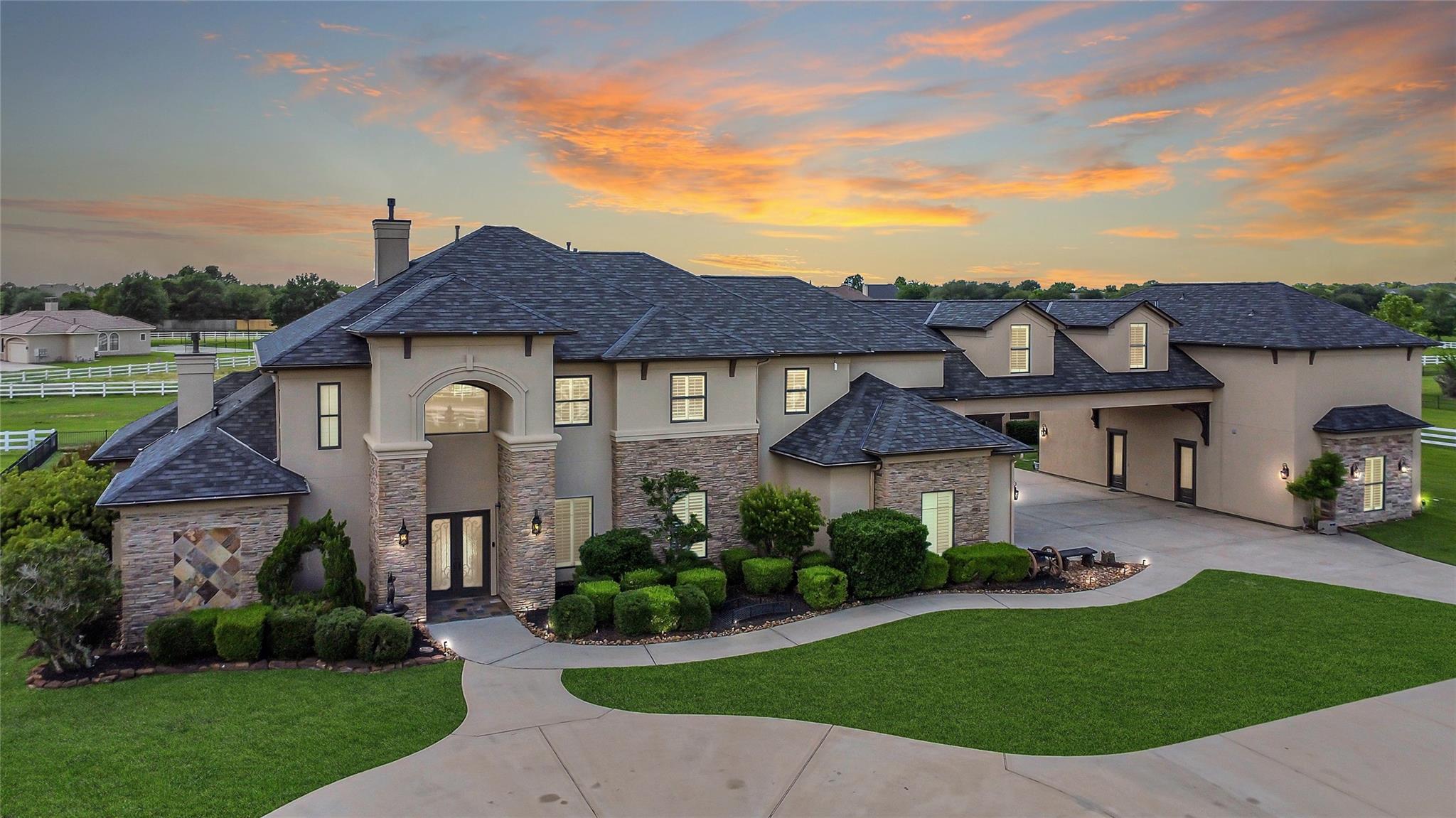 17011 Saddle Ridge Pass