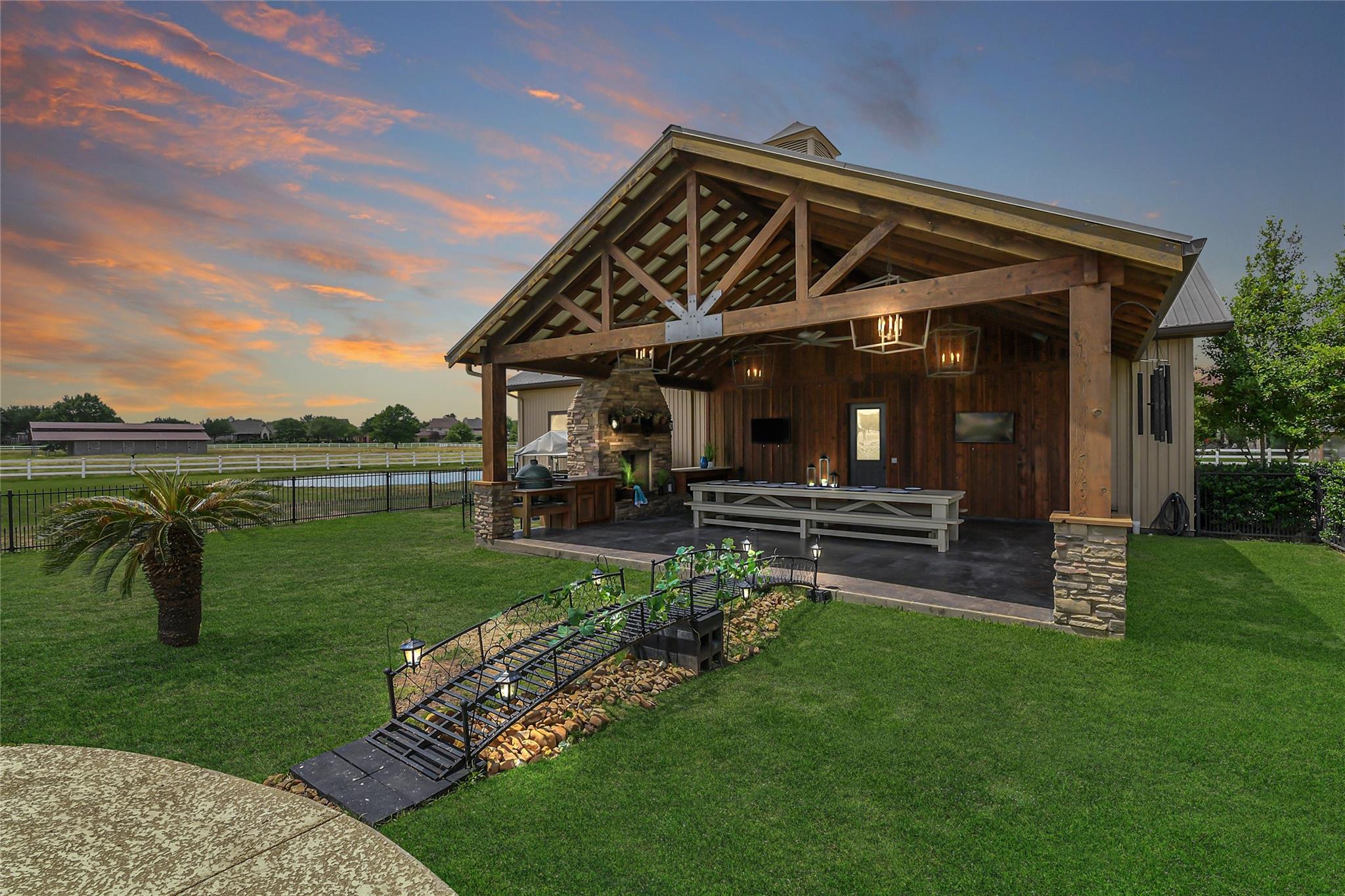 17011 Saddle Ridge Pass