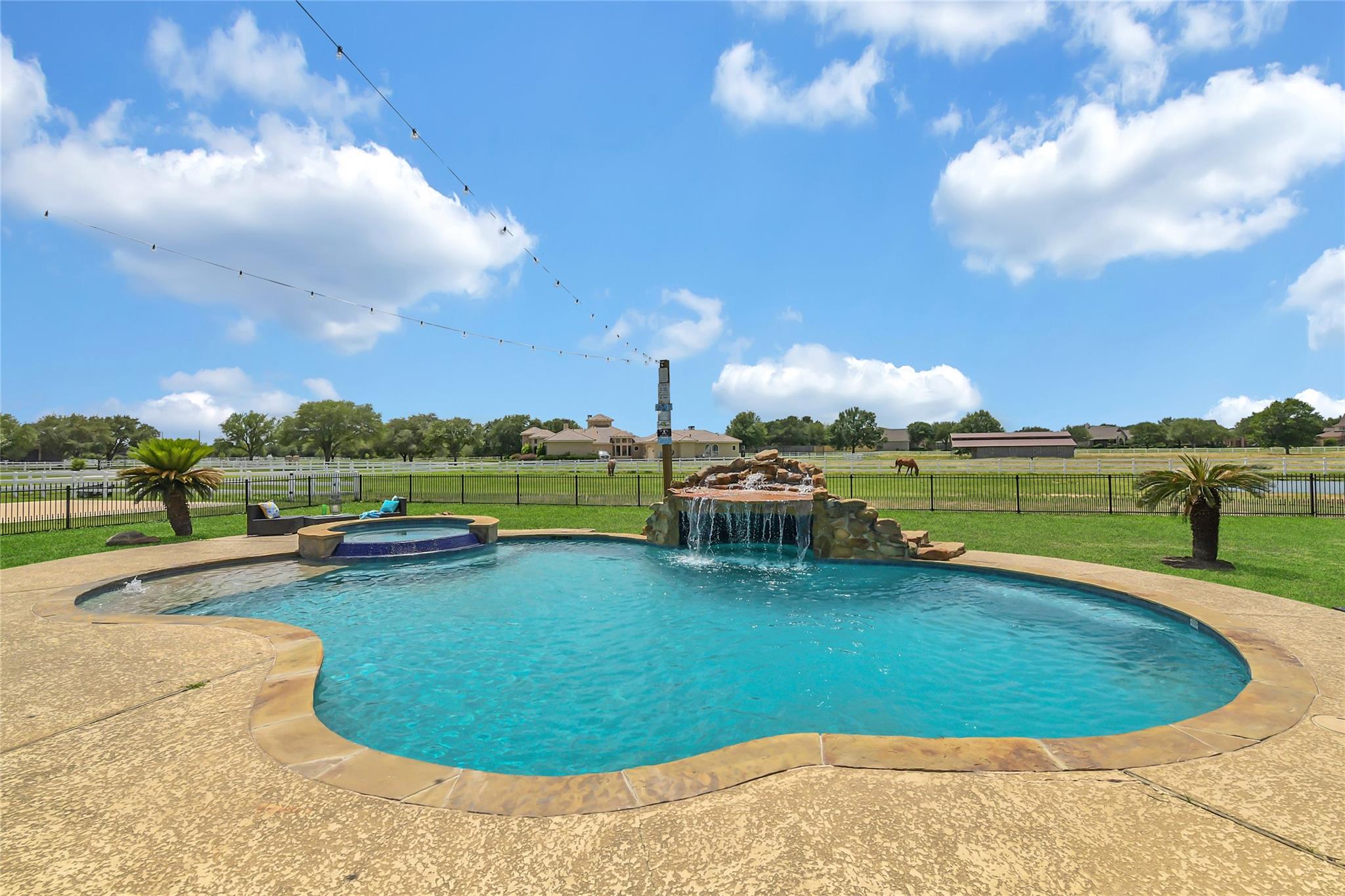 17011 Saddle Ridge Pass