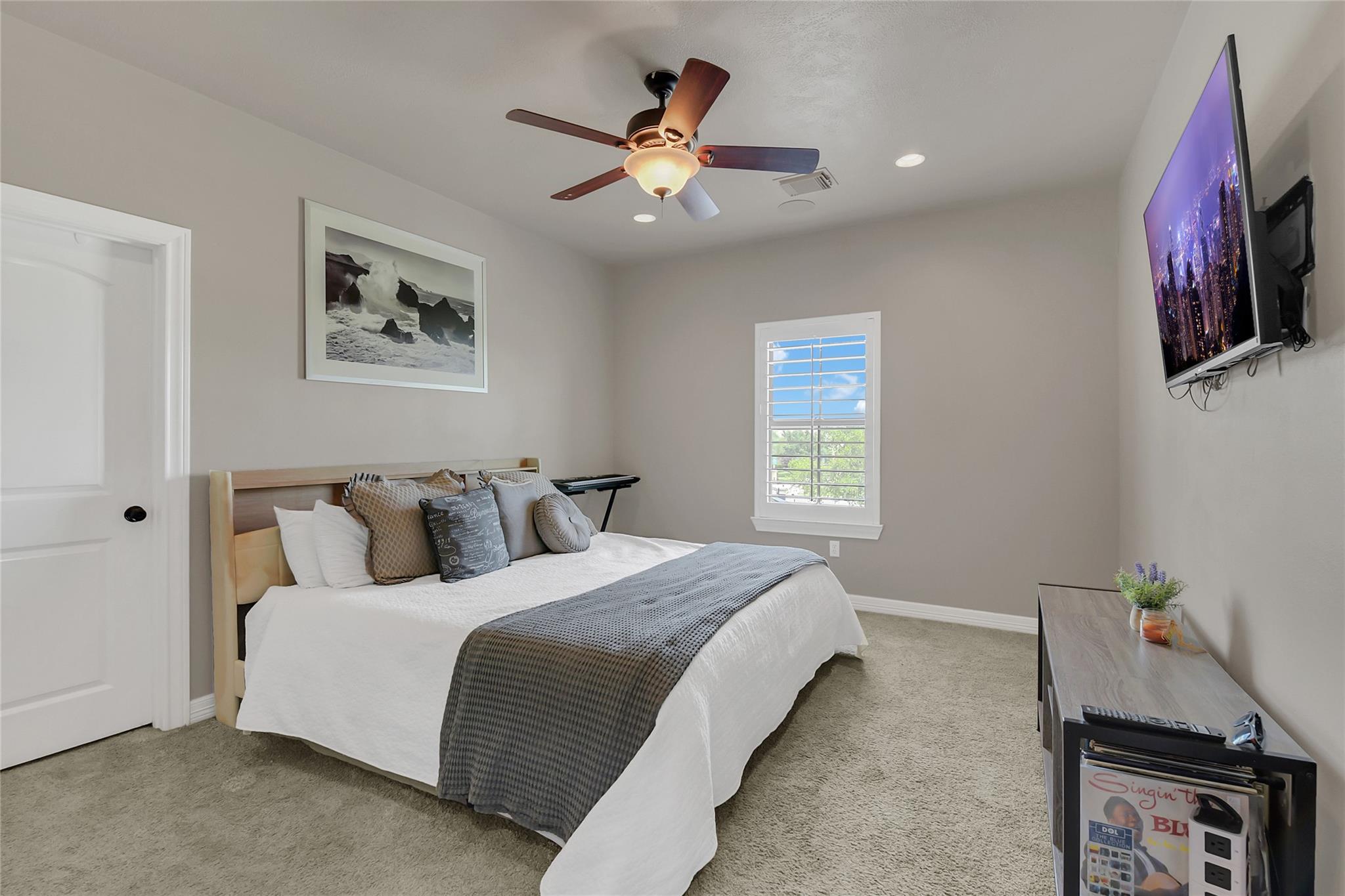 17011 Saddle Ridge Pass