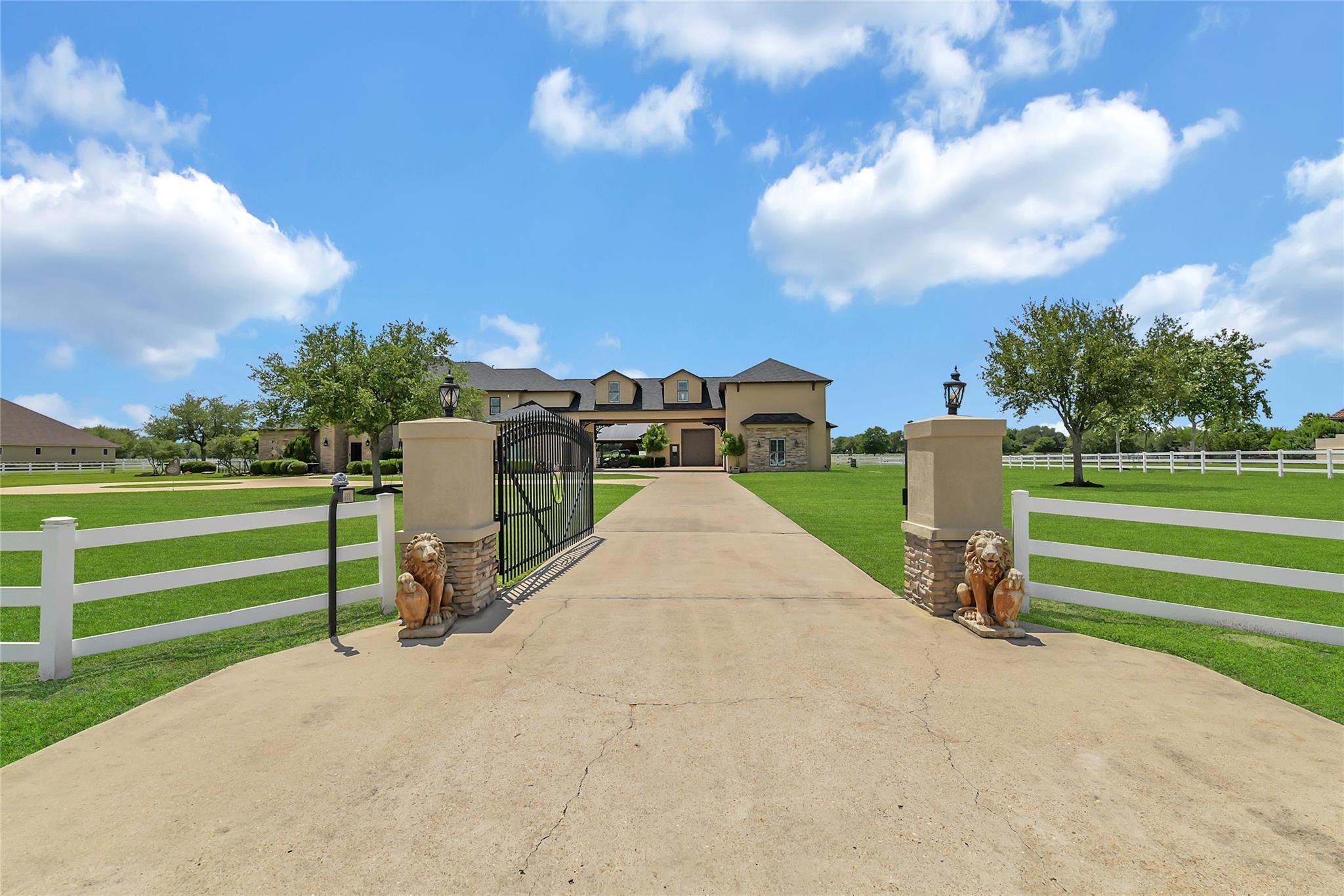 17011 Saddle Ridge Pass