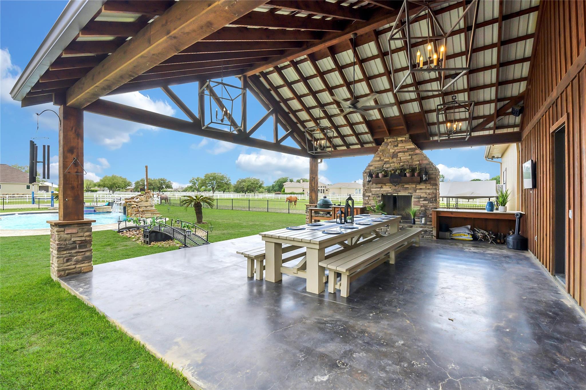 17011 Saddle Ridge Pass