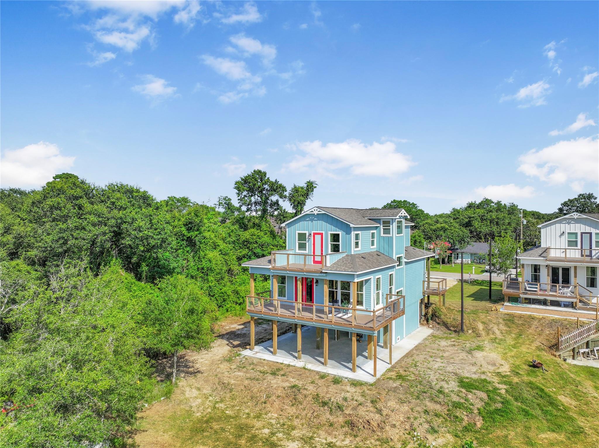 4444 Shady Lake Drive