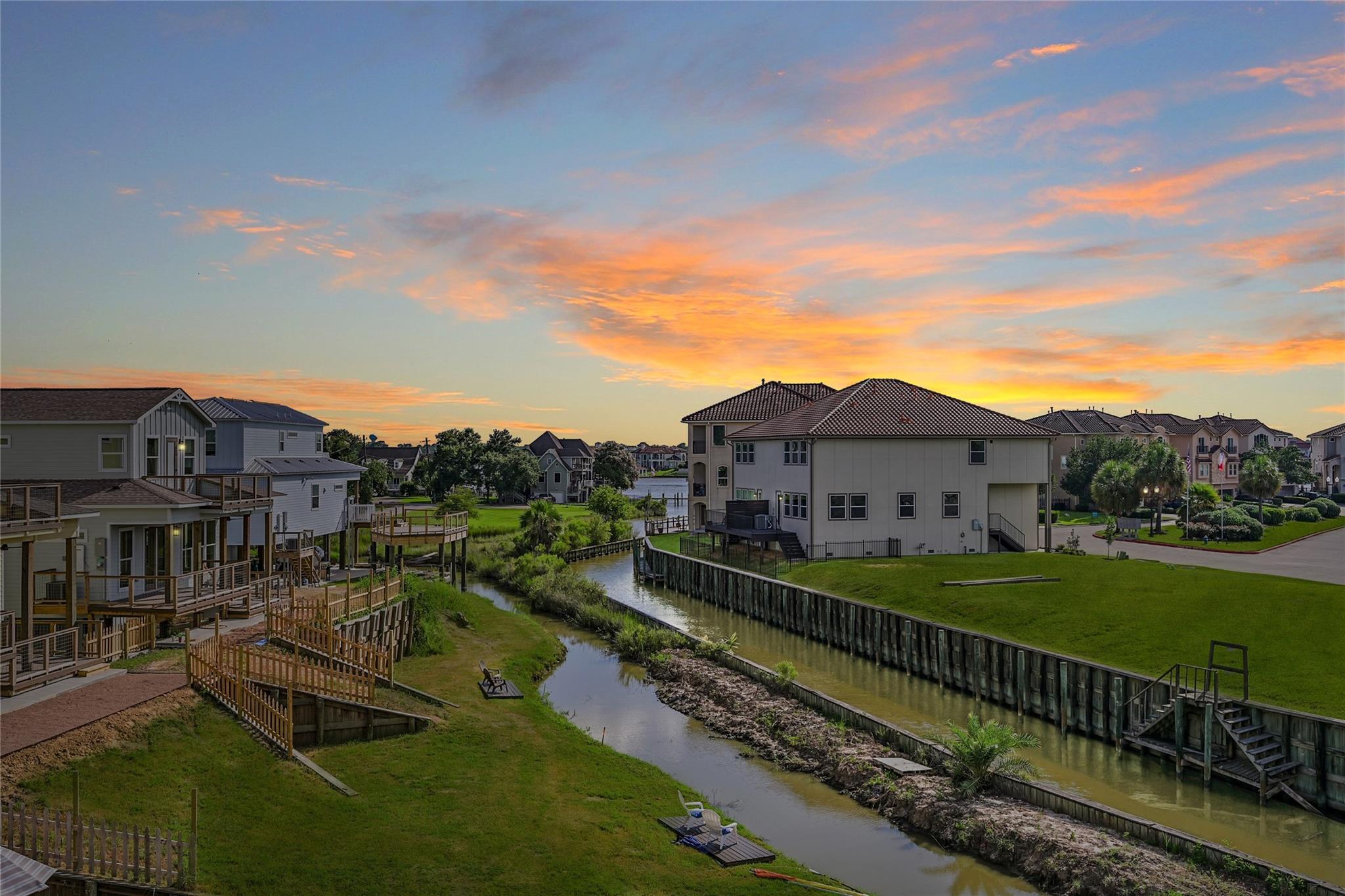 4444 Shady Lake Drive
