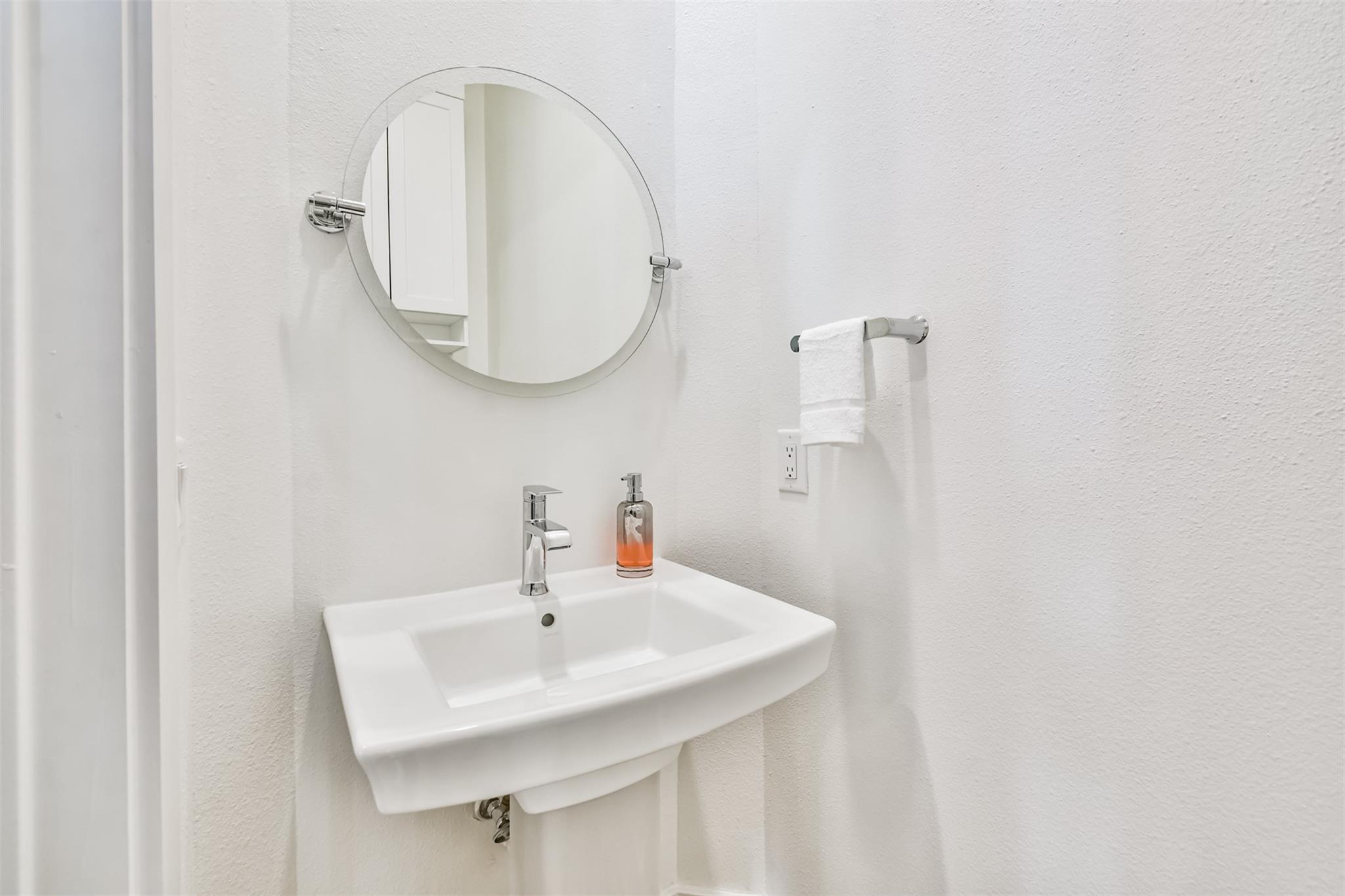 199 Waterpoint Court # 106