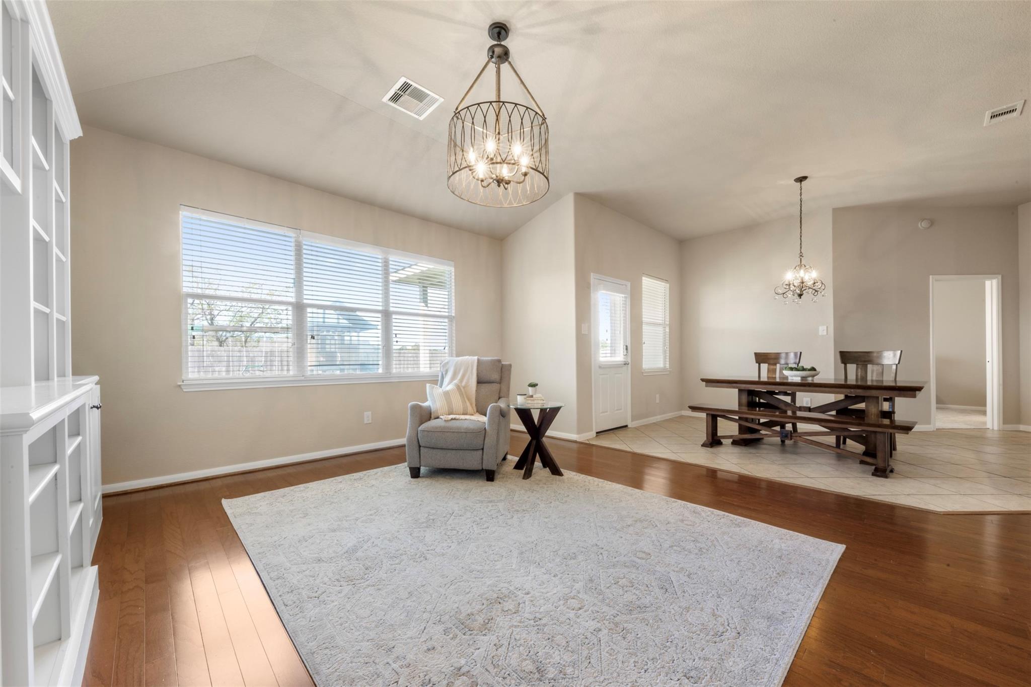 15330 Lady Shery Lane