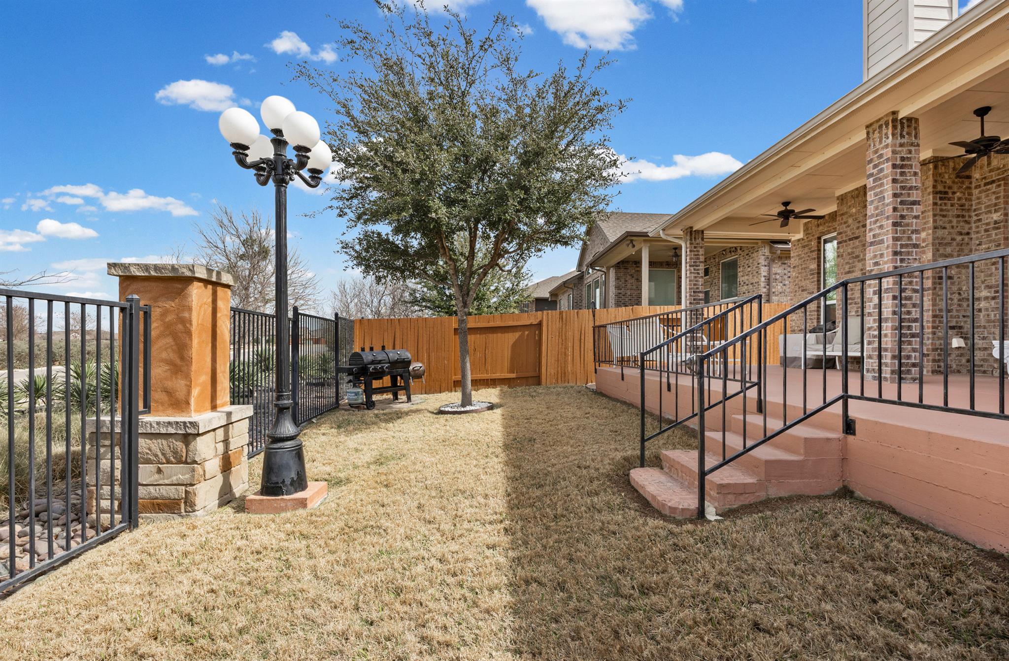 381 Betony LOOP