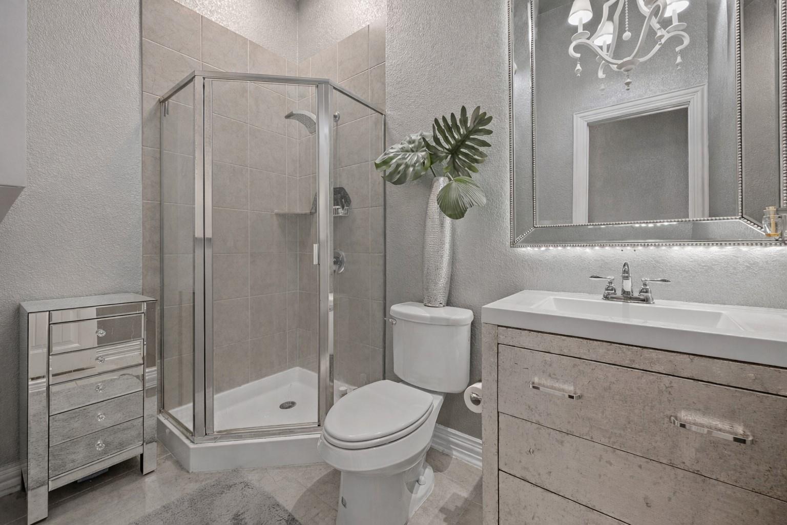 381 Betony LOOP