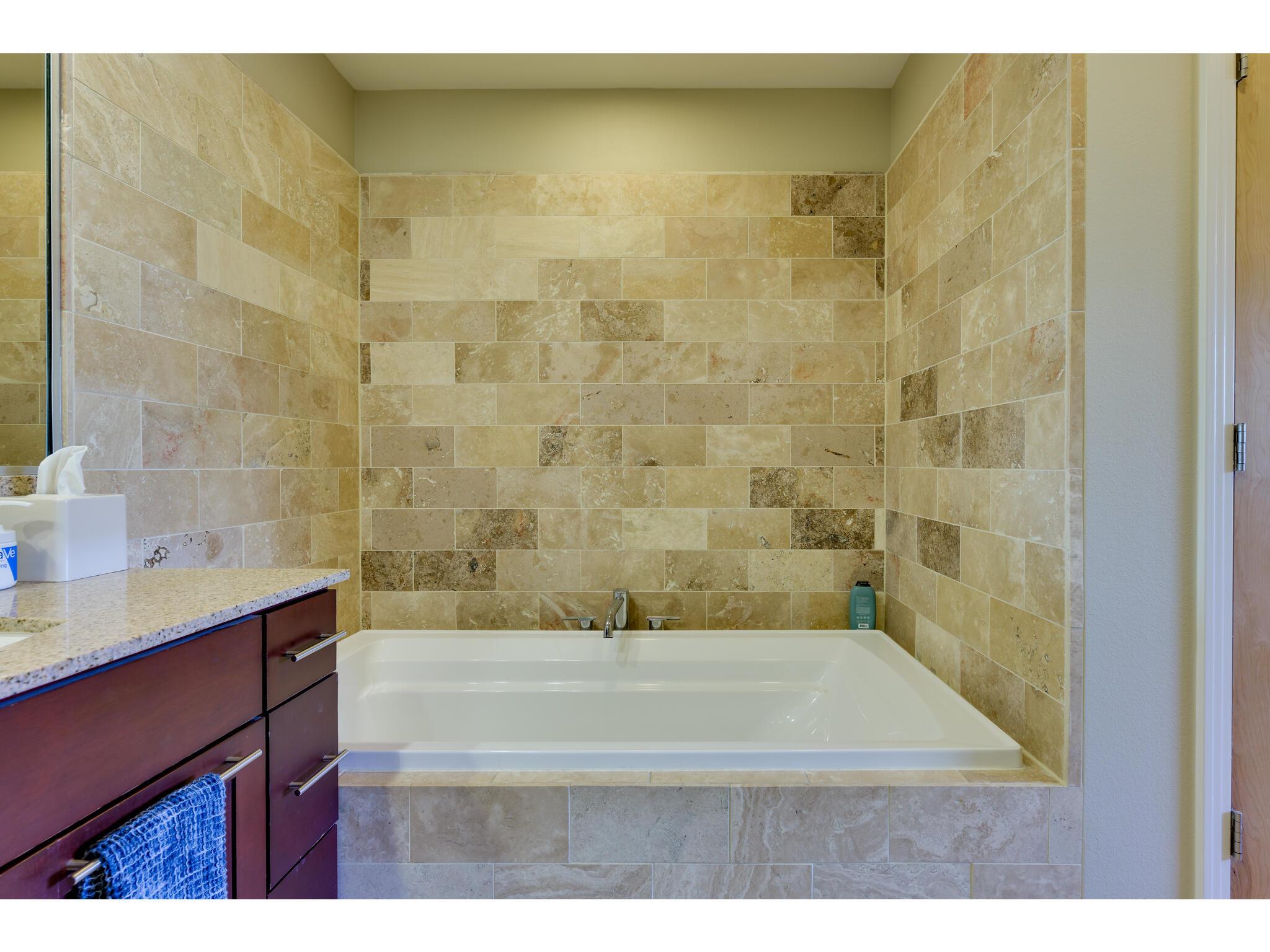 1600 Barton Springs RD # 5509