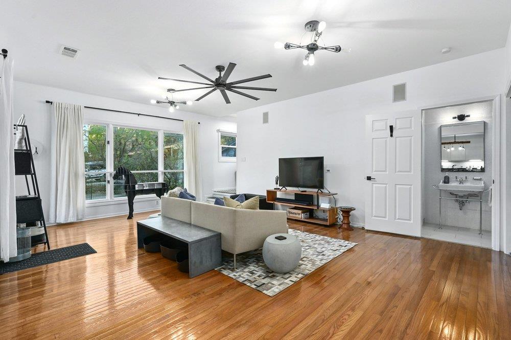 525 Barton BLVD, Austin