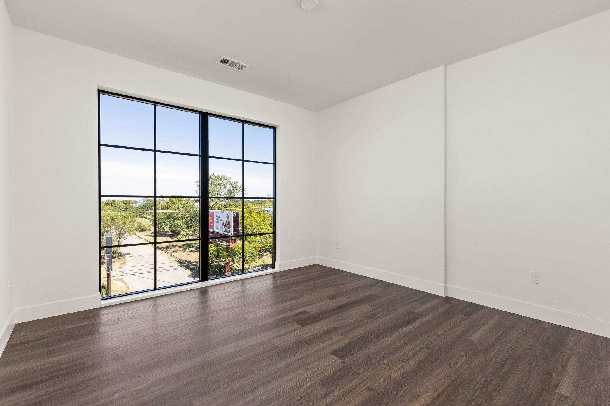 4315 S Congress Ave # 426