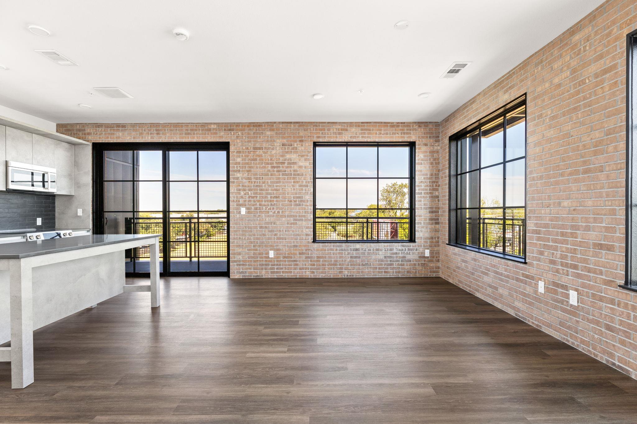 4315 S Congress Ave # 426