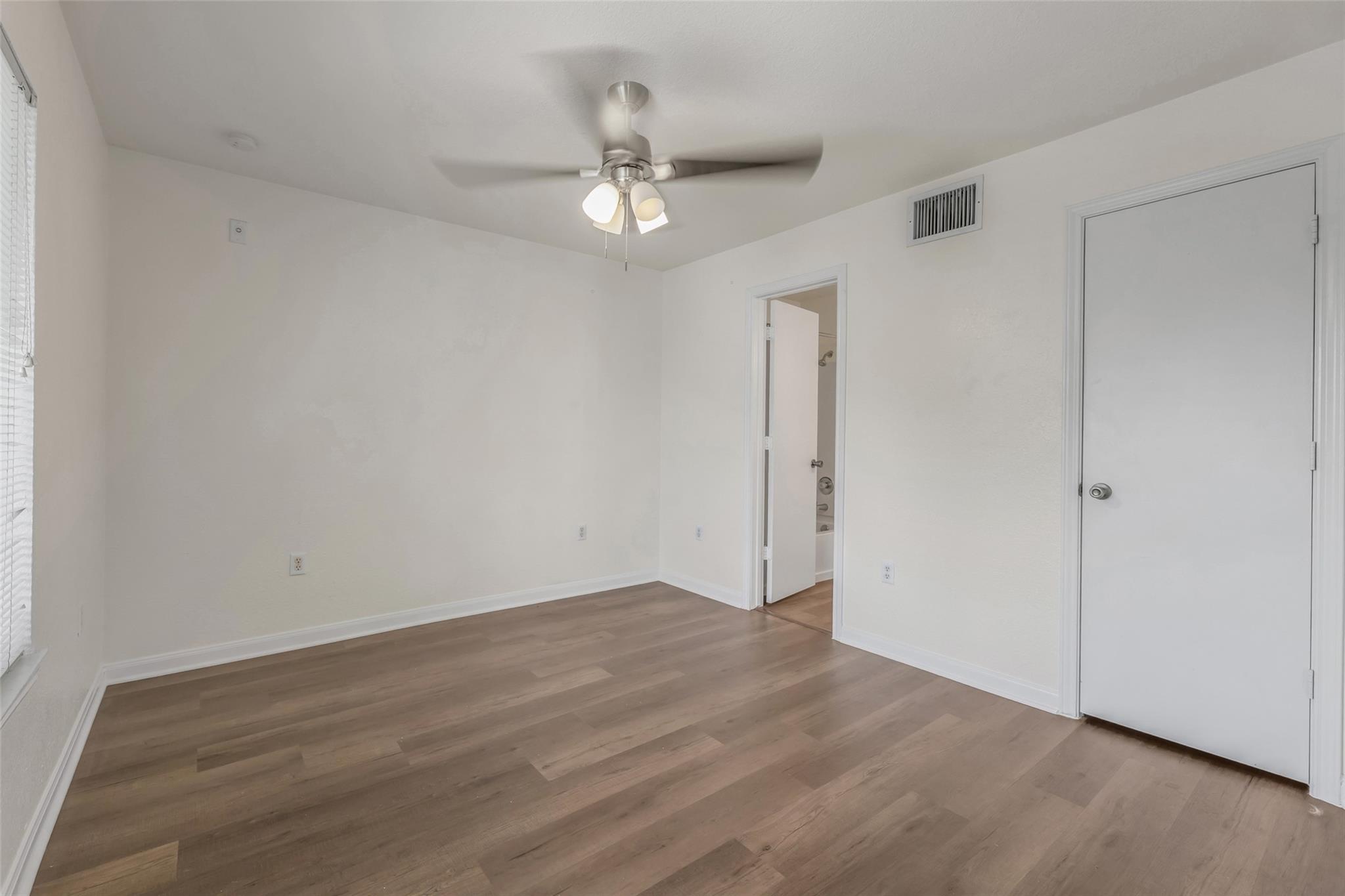 527 Southwest Parkway # 303