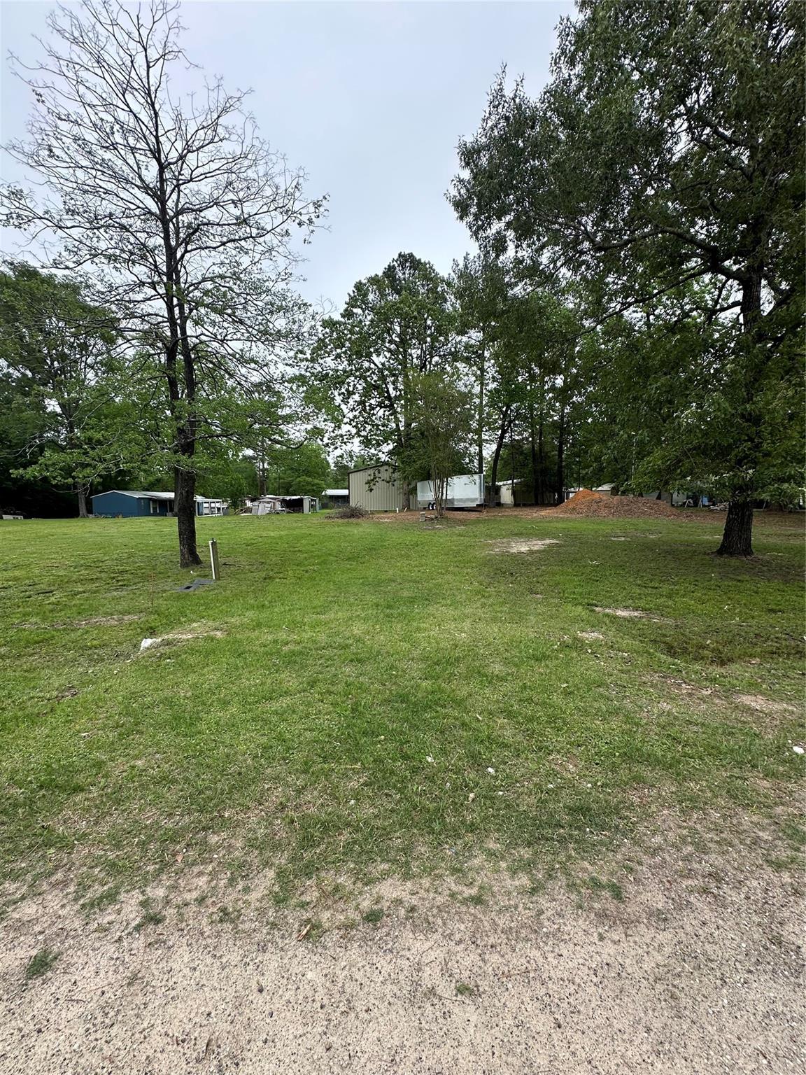 180 Holly Trail