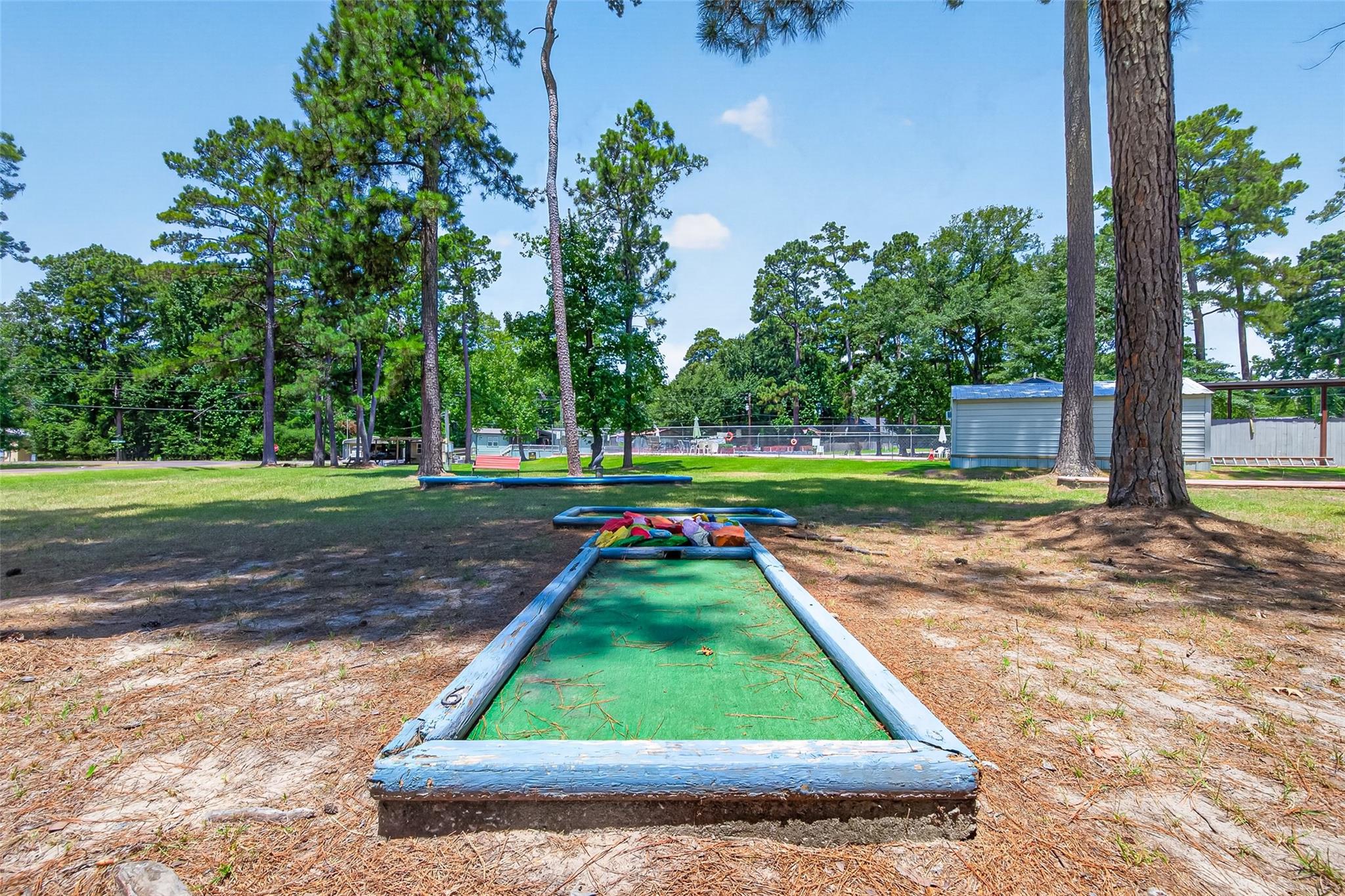 180 Holly Trail