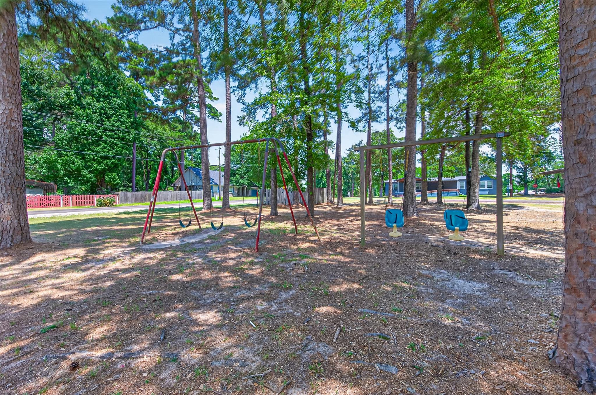 180 Holly Trail