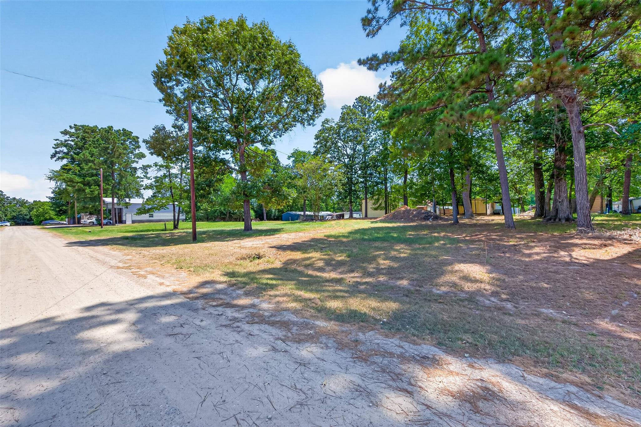 180 Holly Trail