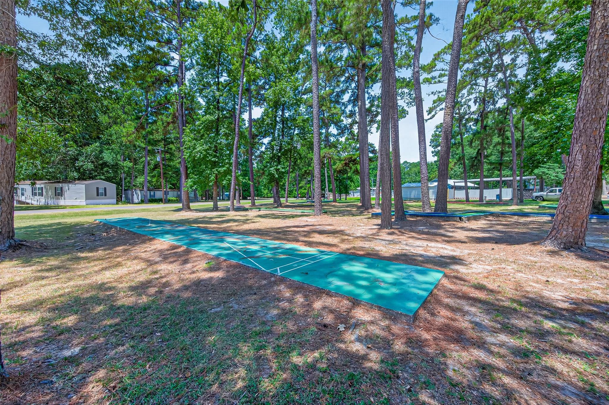 180 Holly Trail