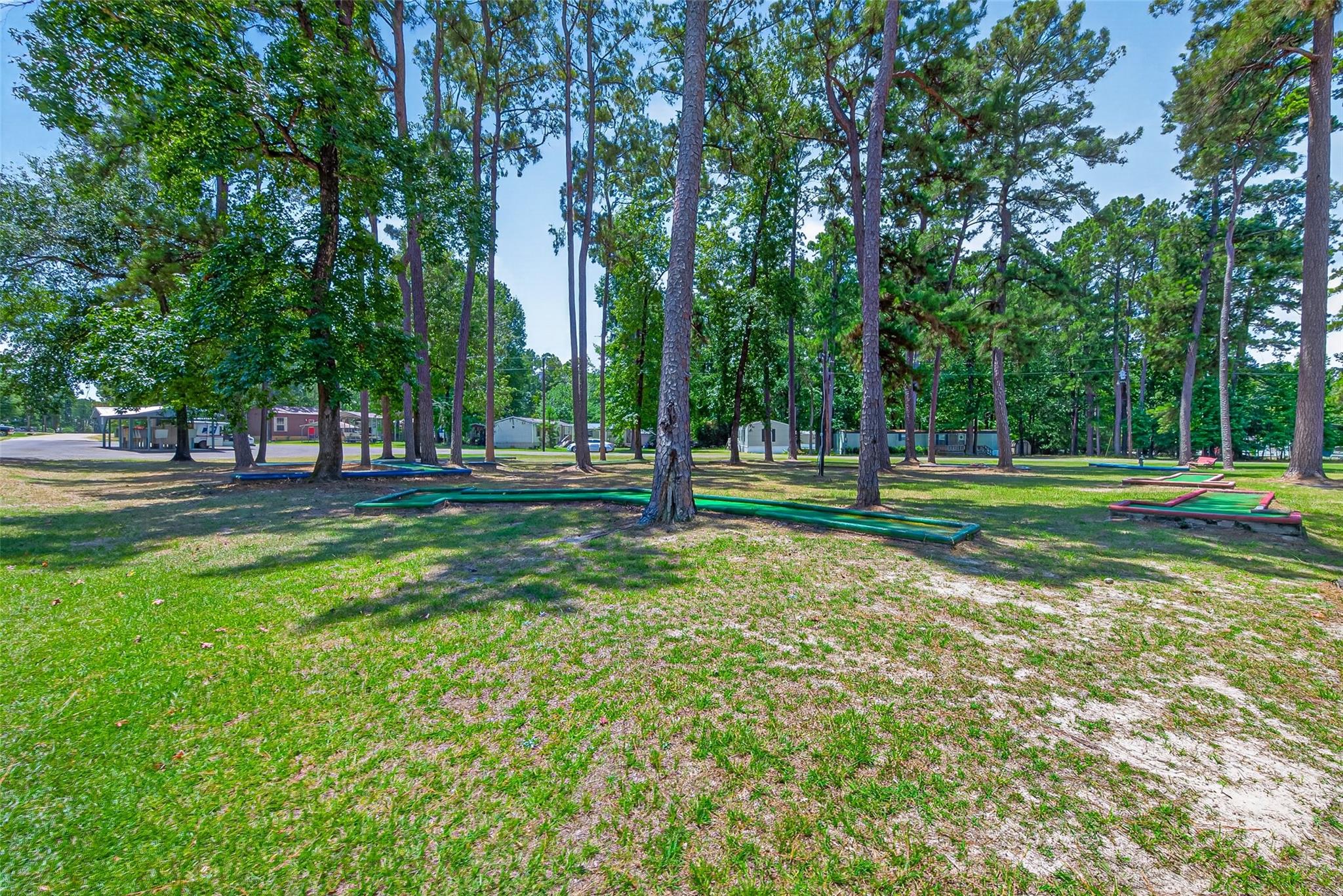 180 Holly Trail