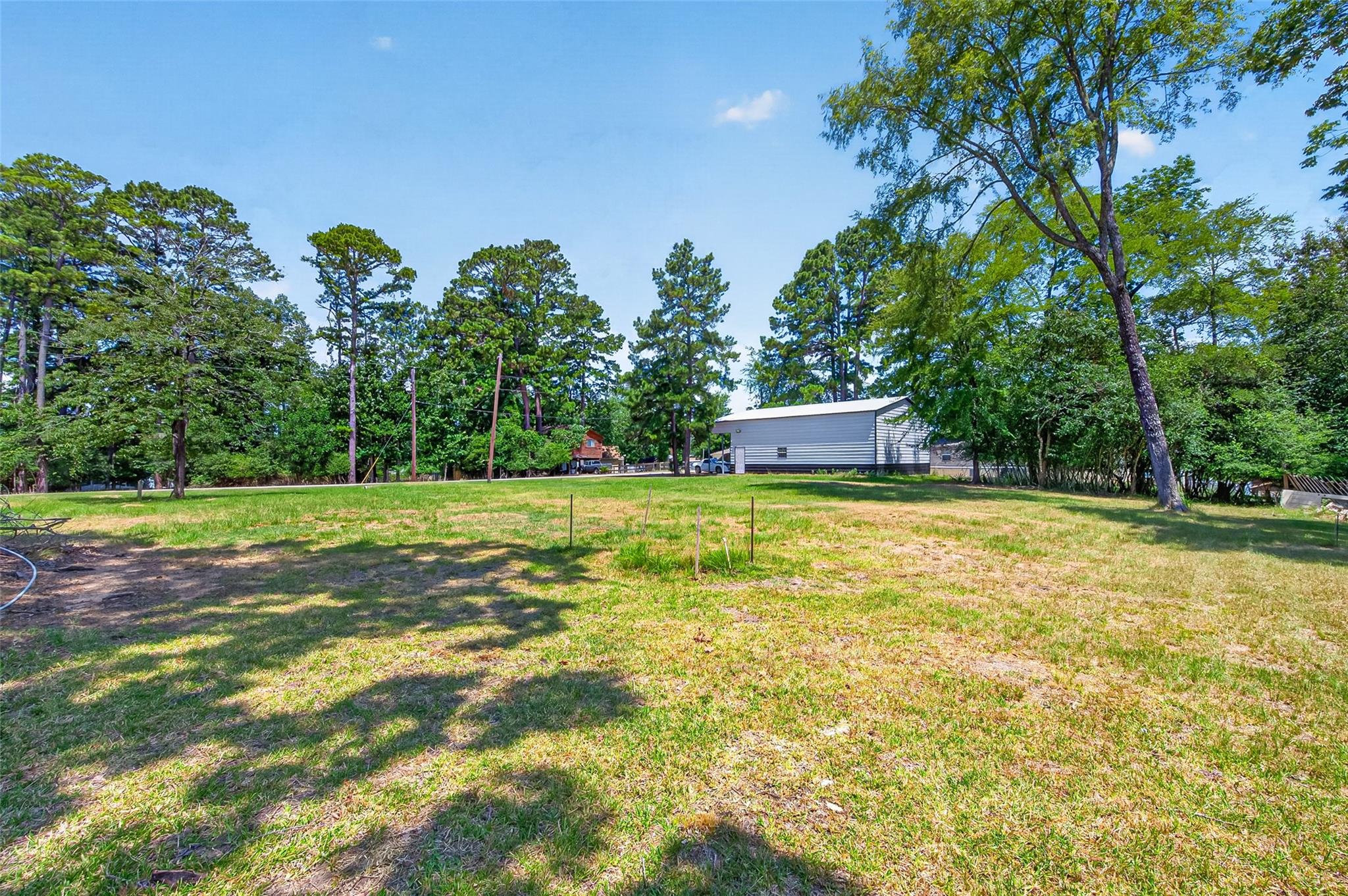 180 Holly Trail