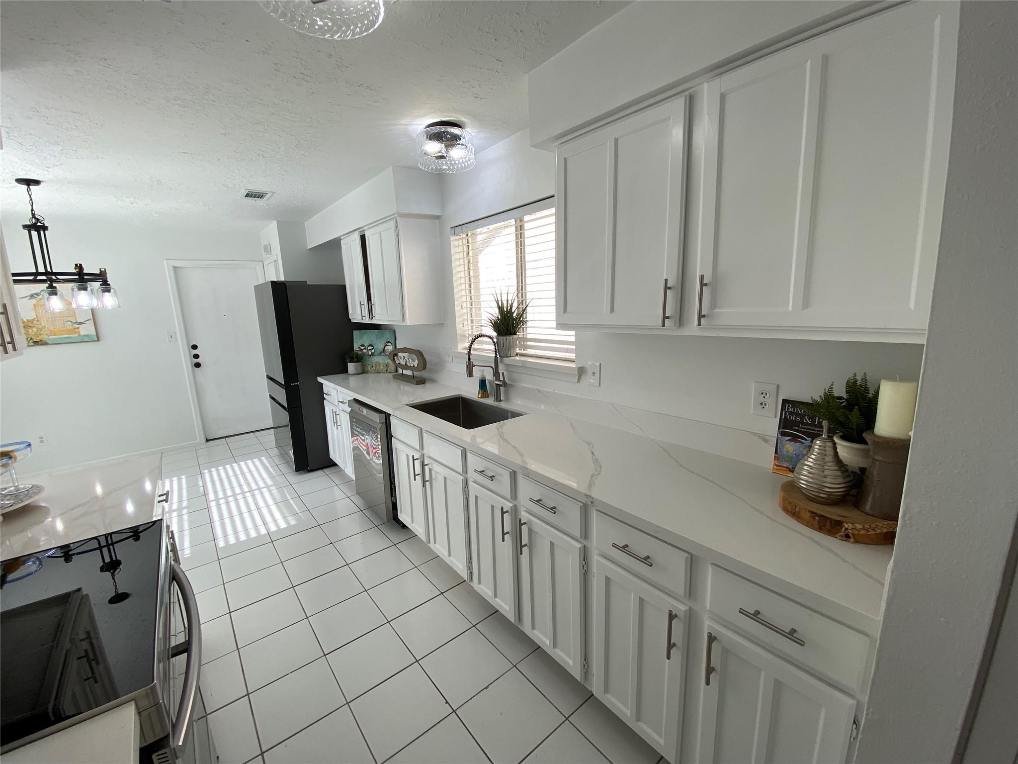13515 Splintered Oak Drive