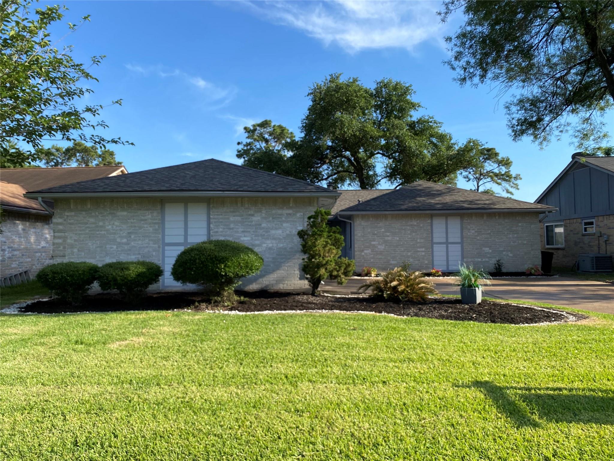13515 Splintered Oak Drive