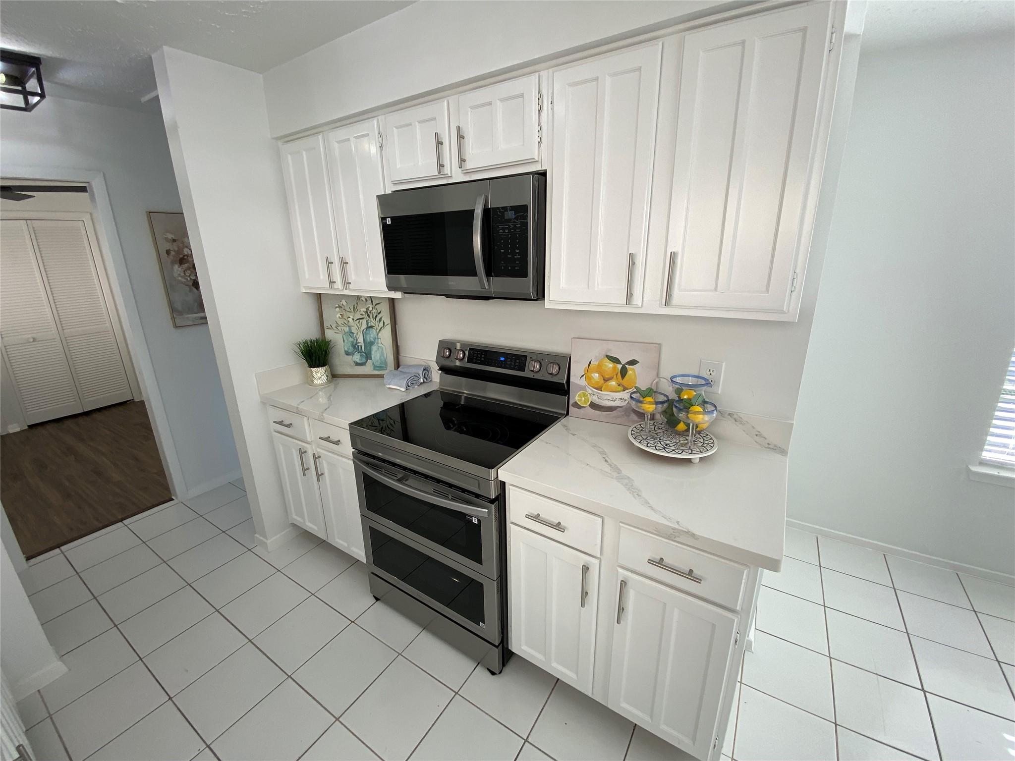 13515 Splintered Oak Drive