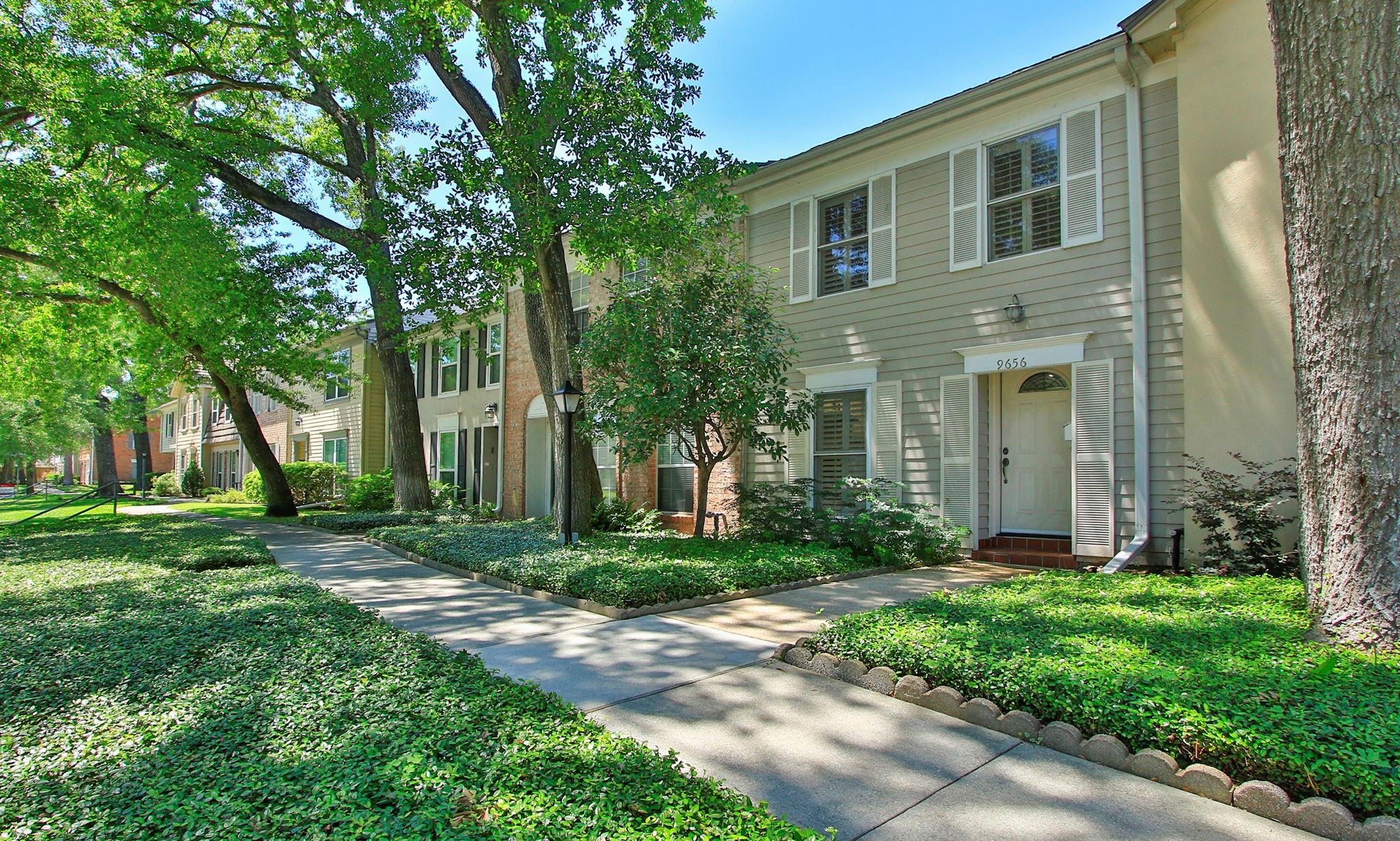 9656 Westview Drive # 8