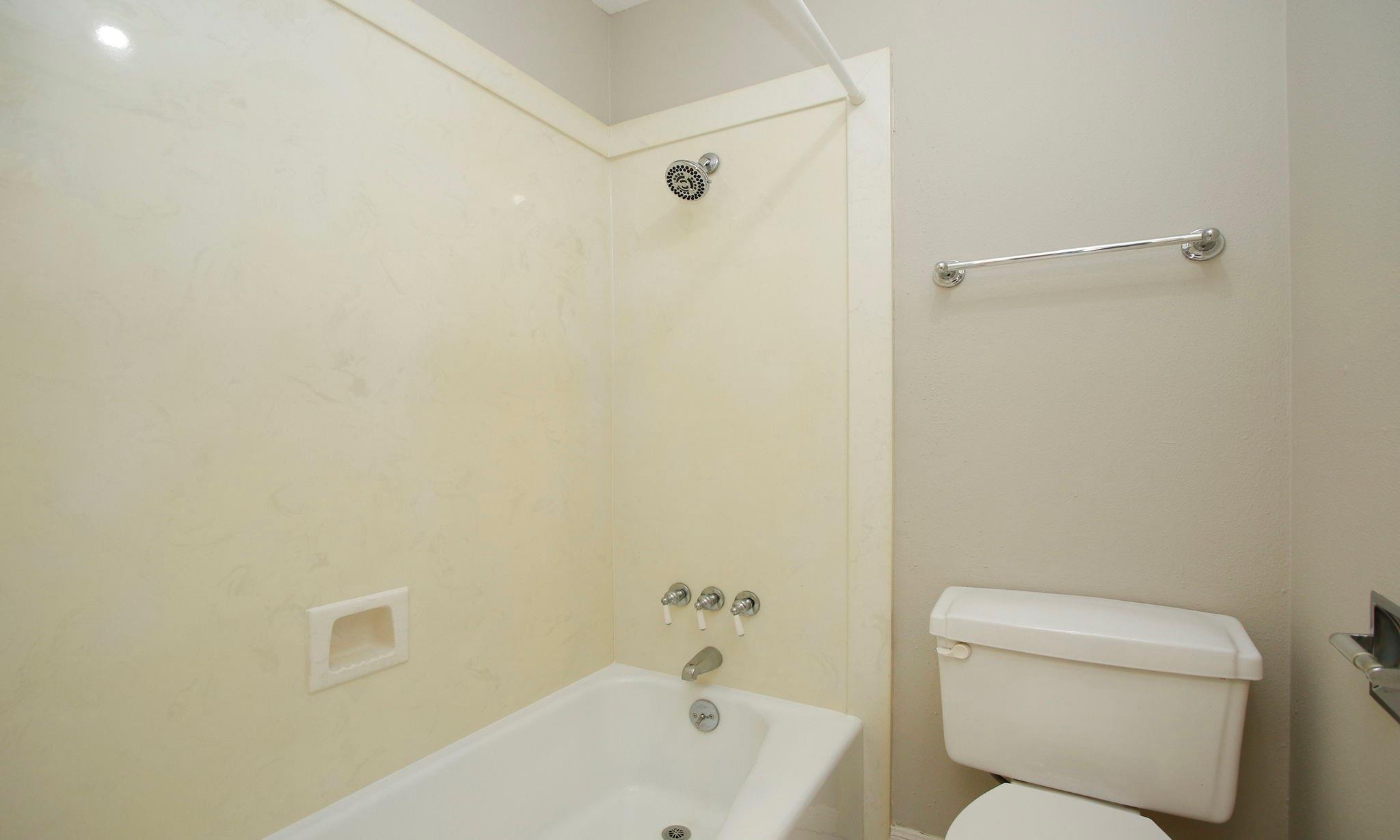 9656 Westview Drive # 8