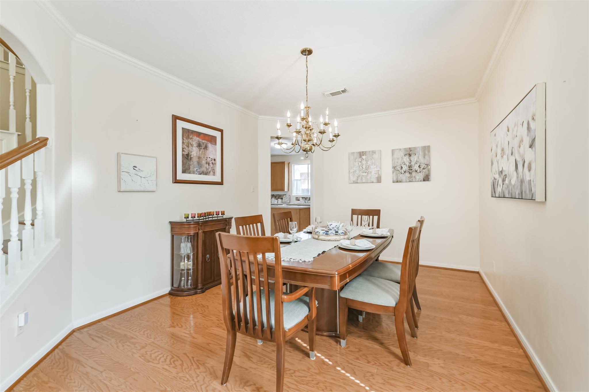 9206 Memorial Hills Drive