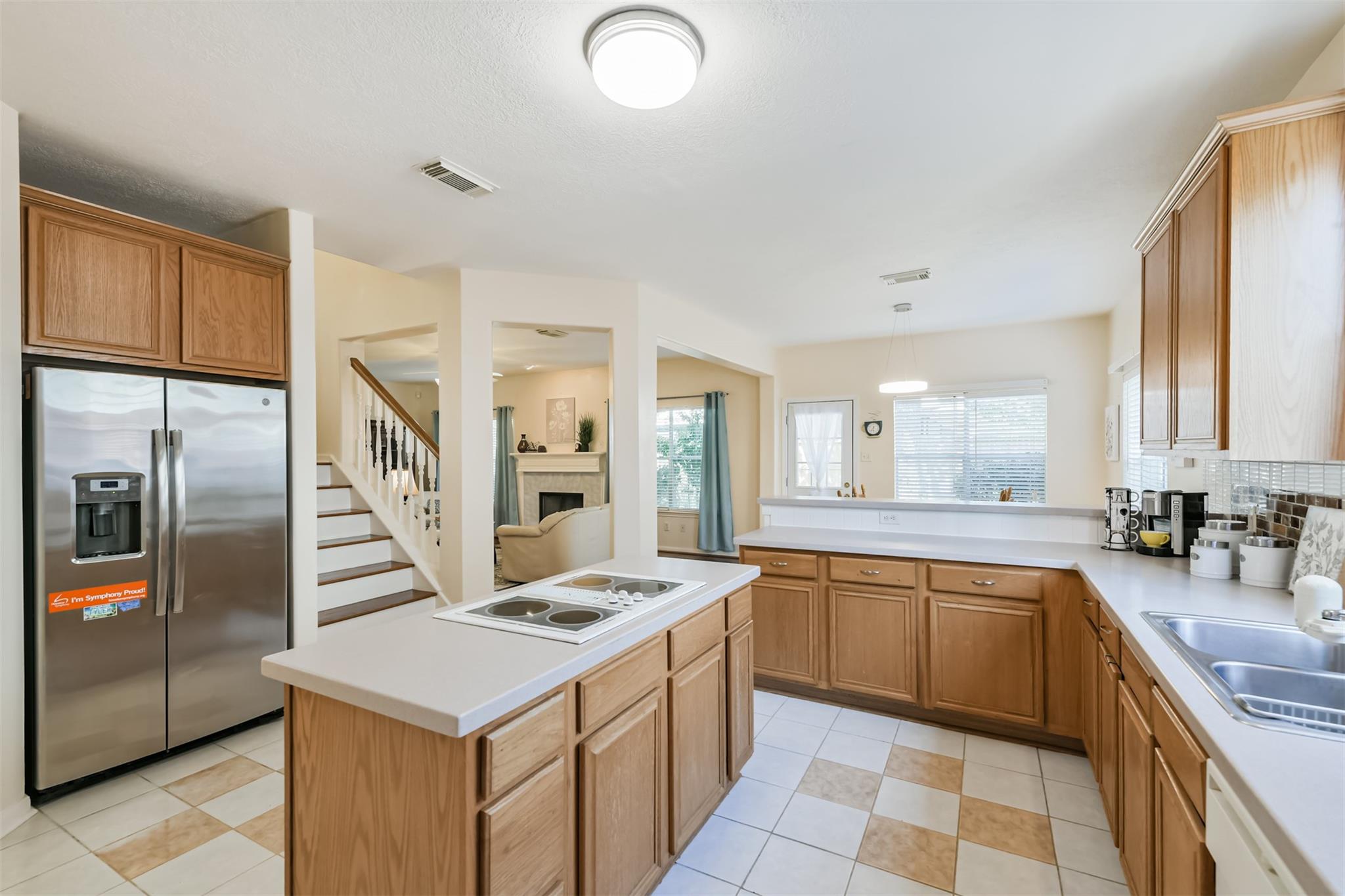 9206 Memorial Hills Drive