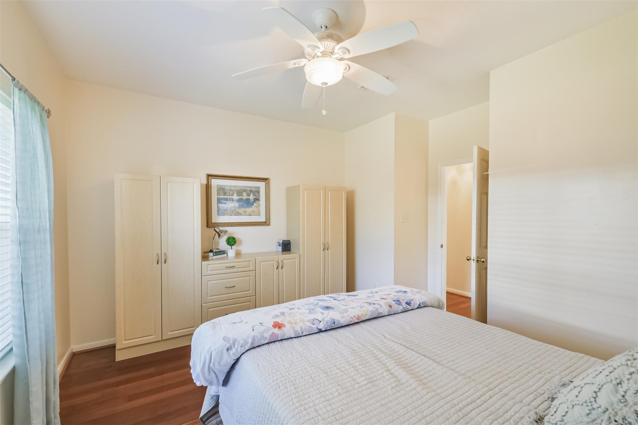 9206 Memorial Hills Drive