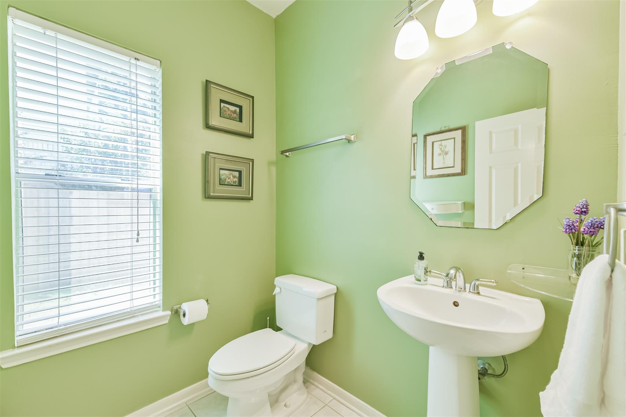 9206 Memorial Hills Drive