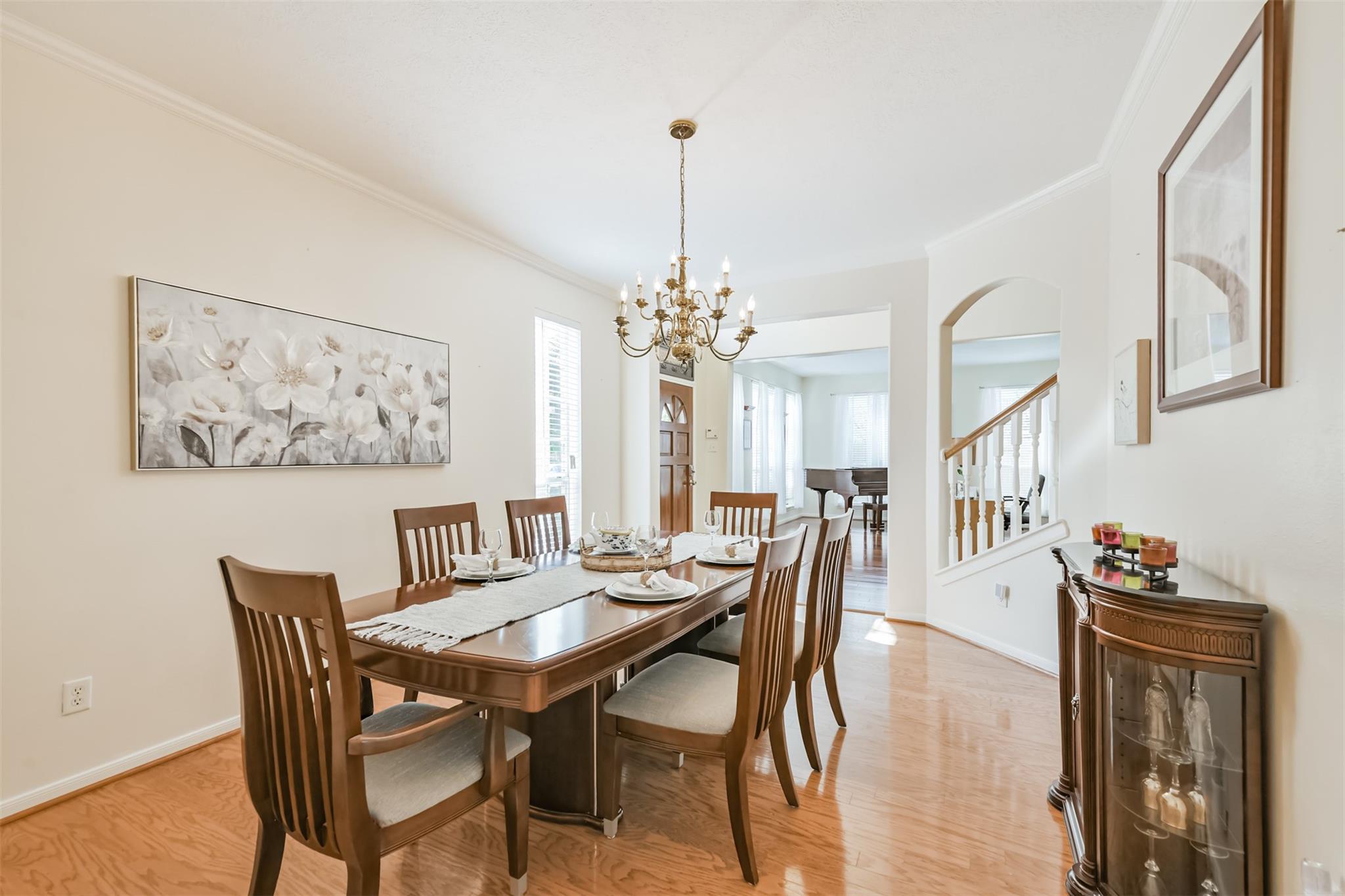 9206 Memorial Hills Drive