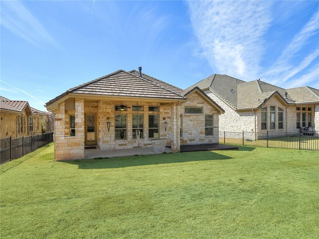 305 Maxwell WAY