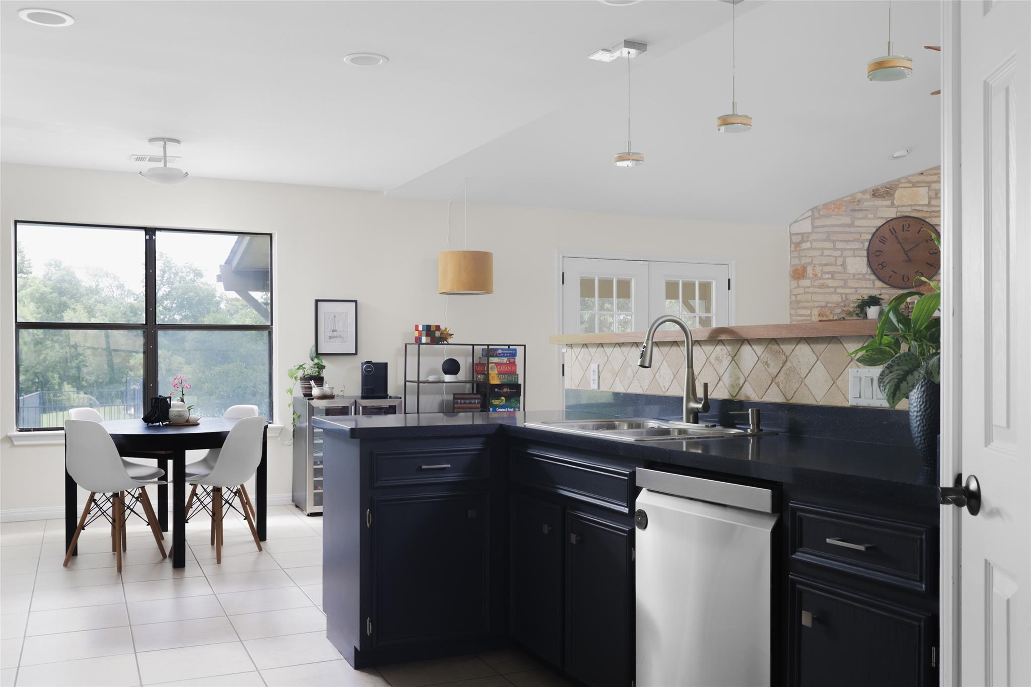 12227 NW Tanglewild DR