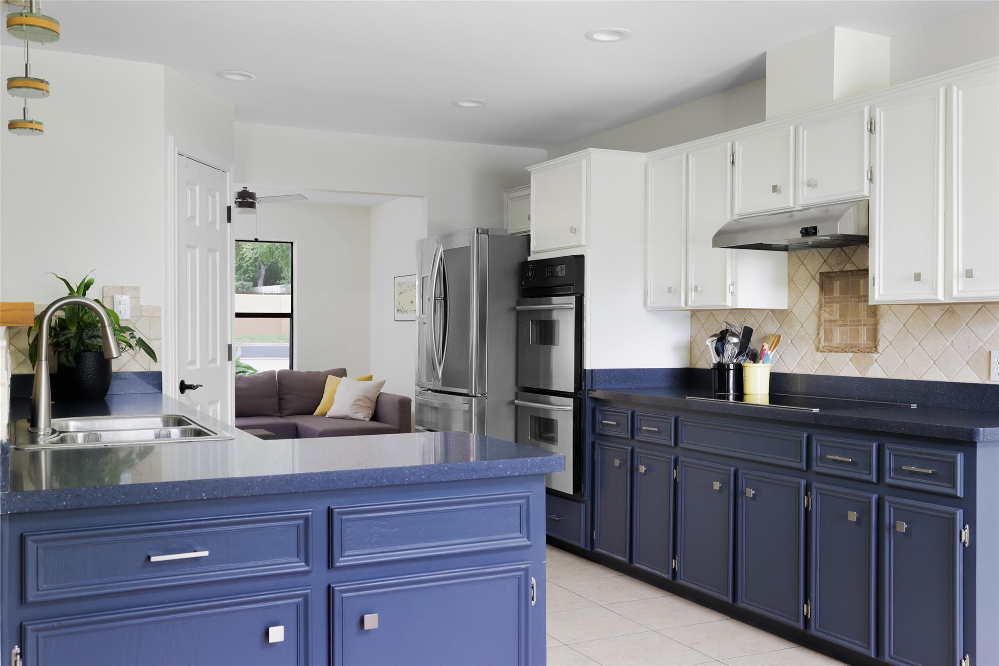 12227 NW Tanglewild DR