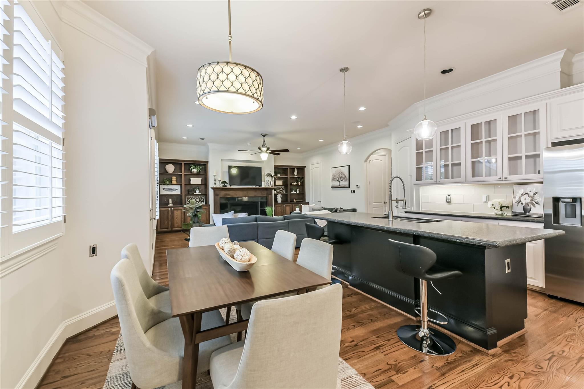 1416 W 21st Street