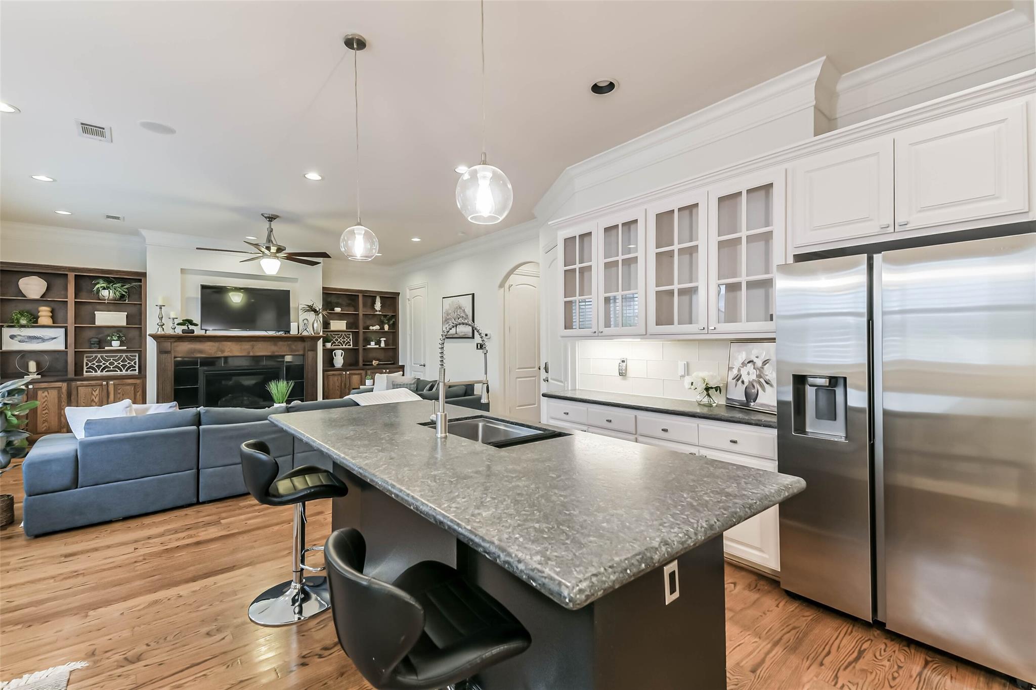1416 W 21st Street