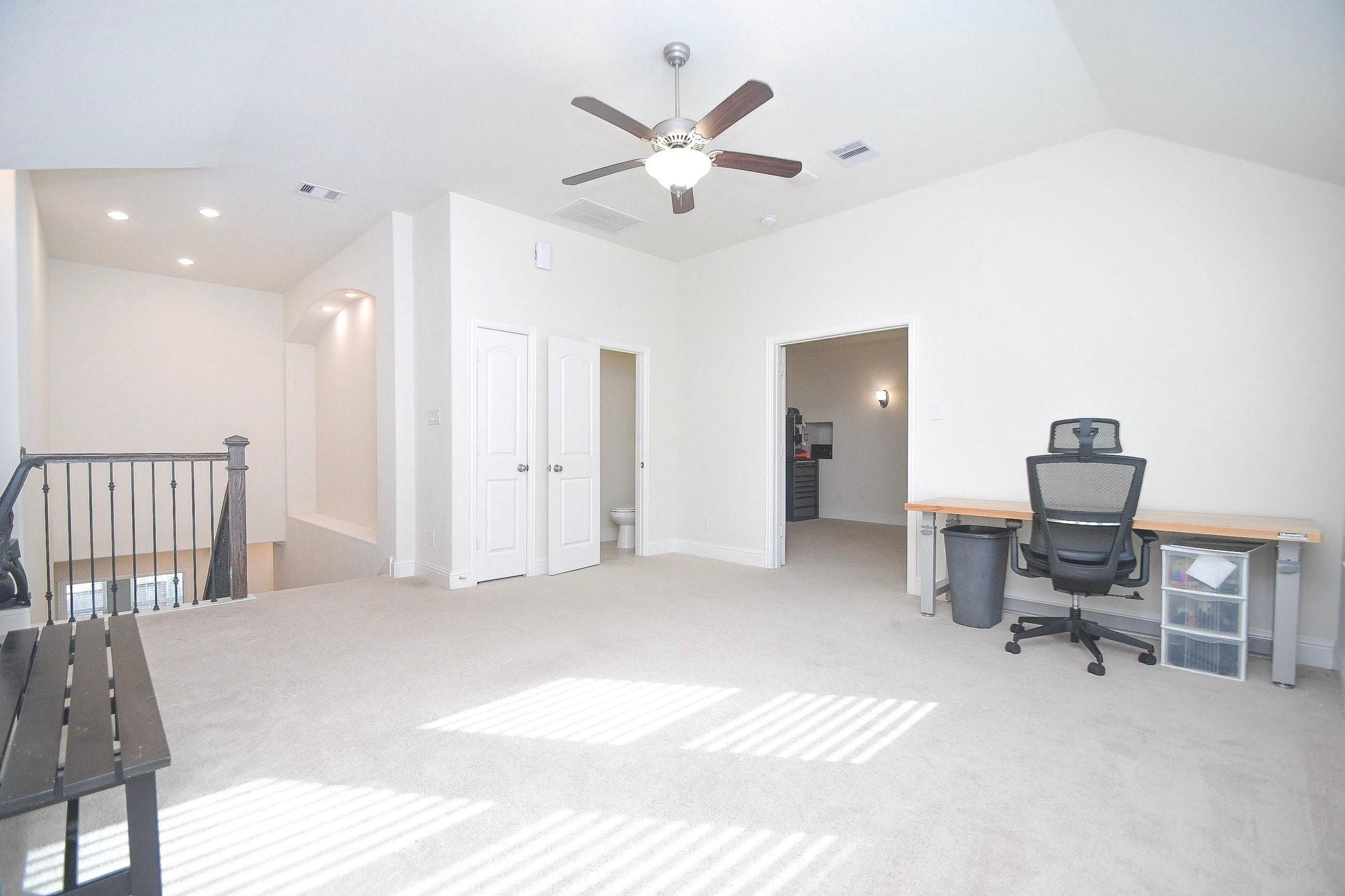 20323 Everwood Green Lane