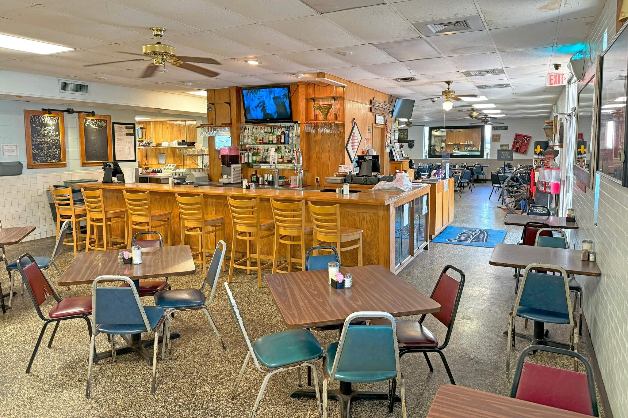 1403 N Navarro Street