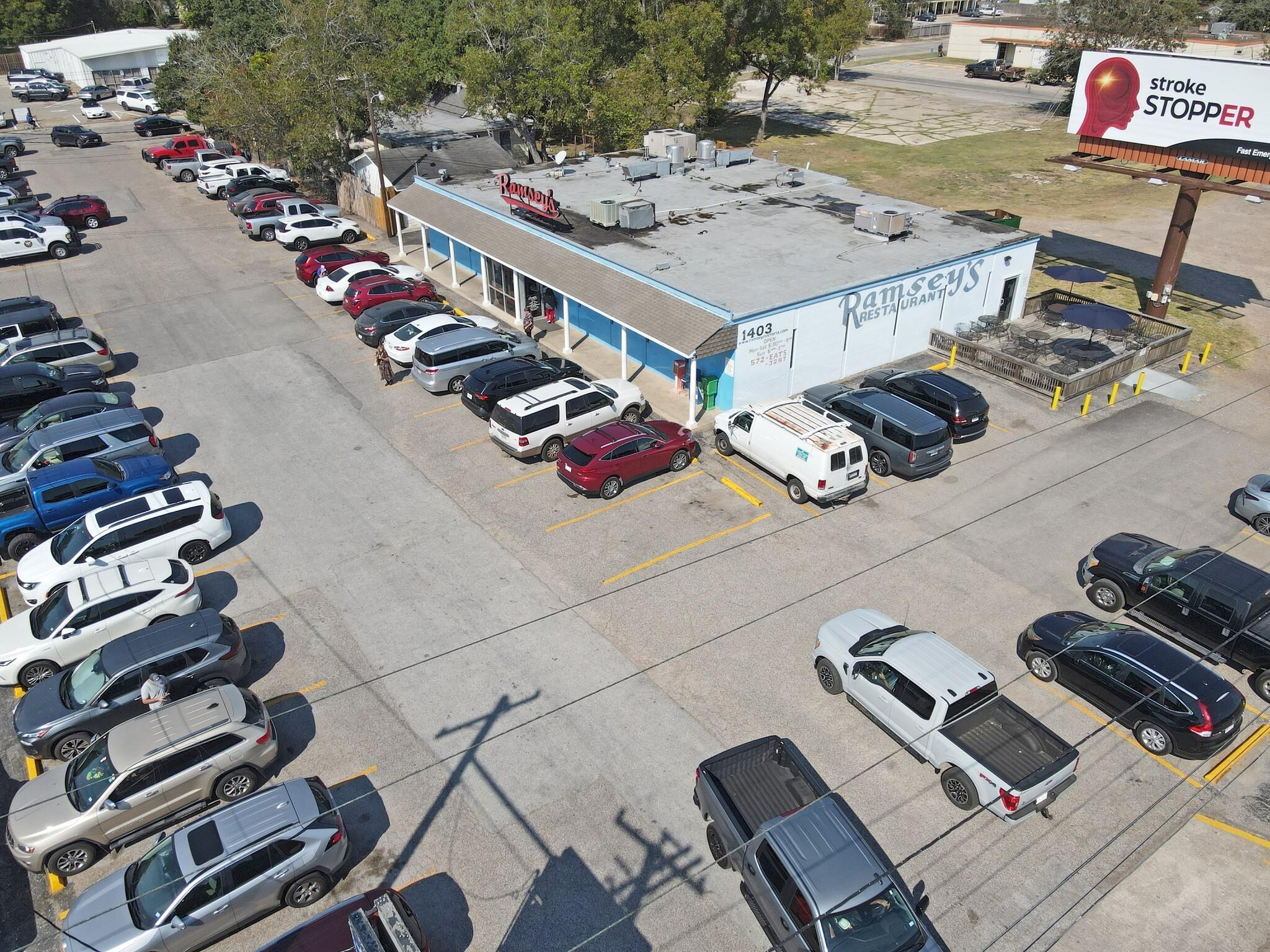 1403 N Navarro Street