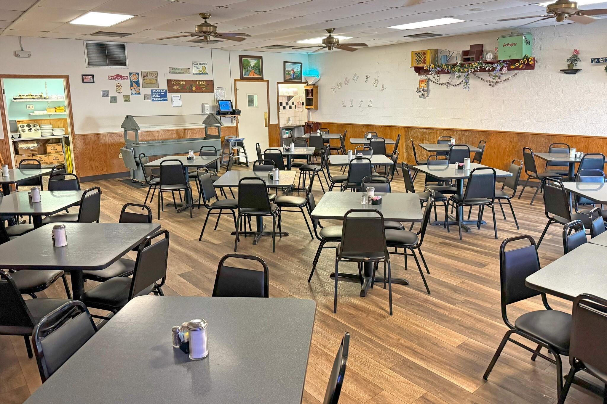 1403 N Navarro Street