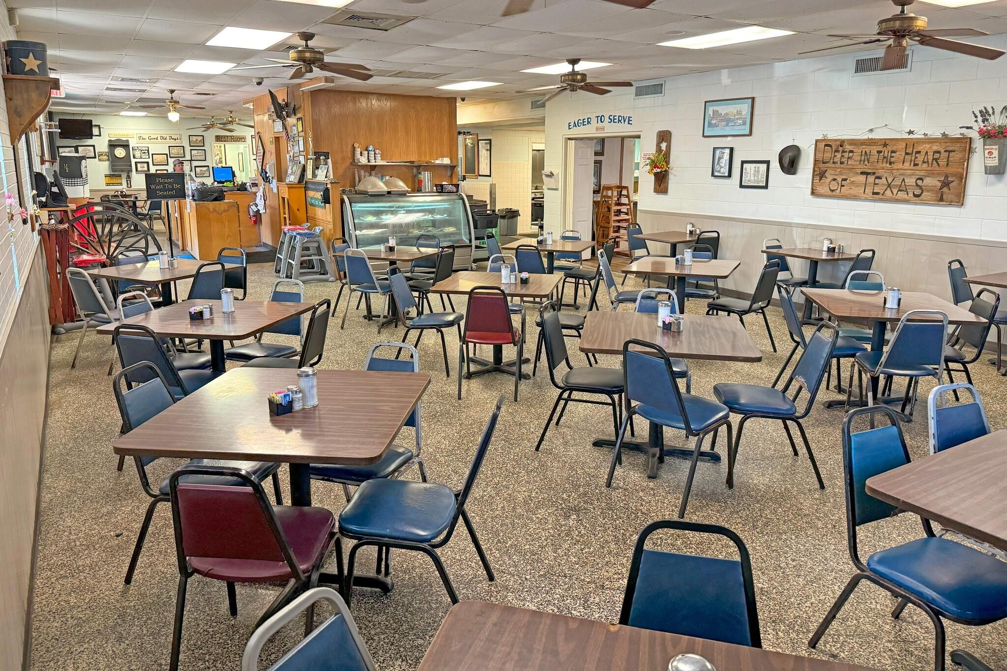 1403 N Navarro Street