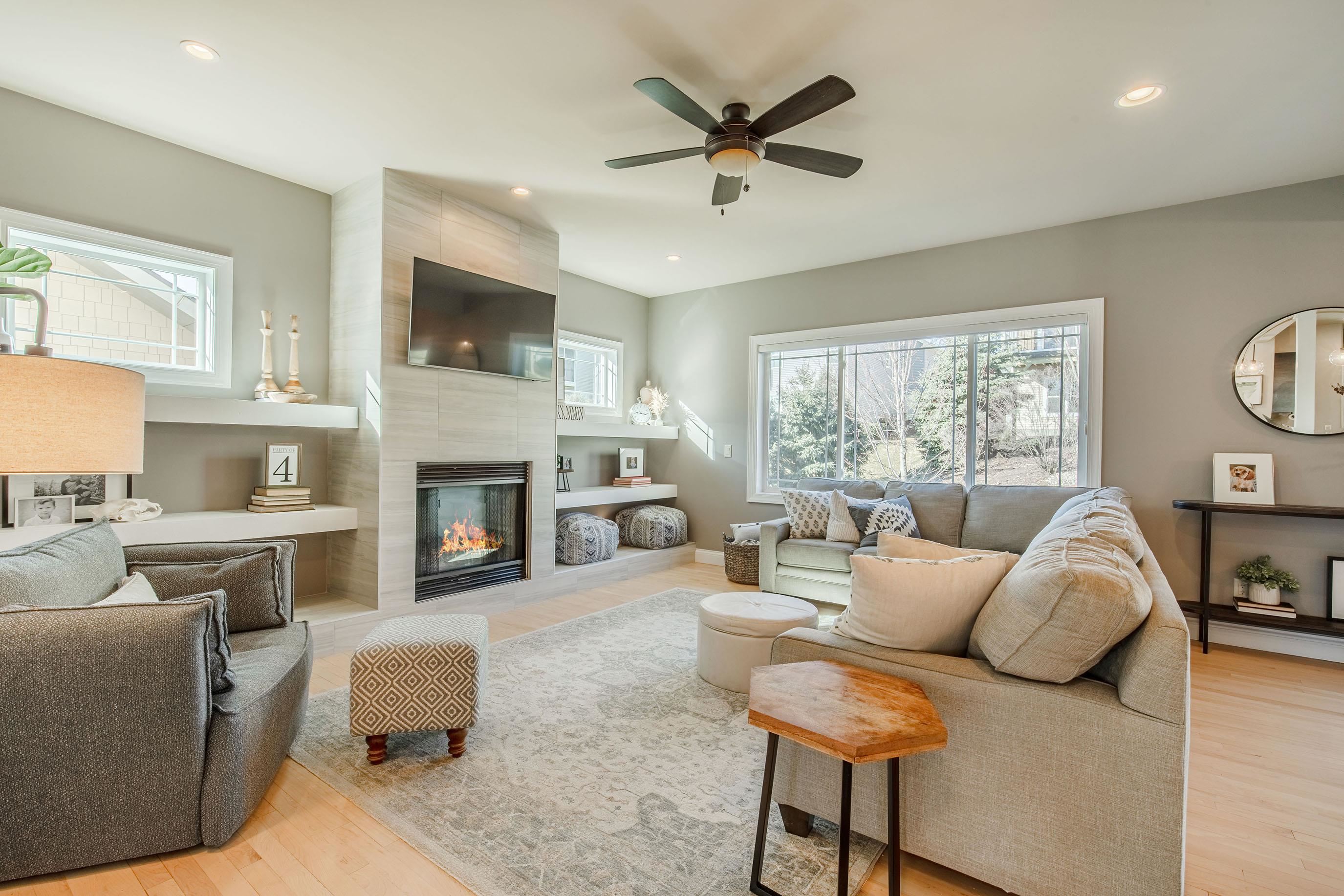 1706 LEGACY Lane
