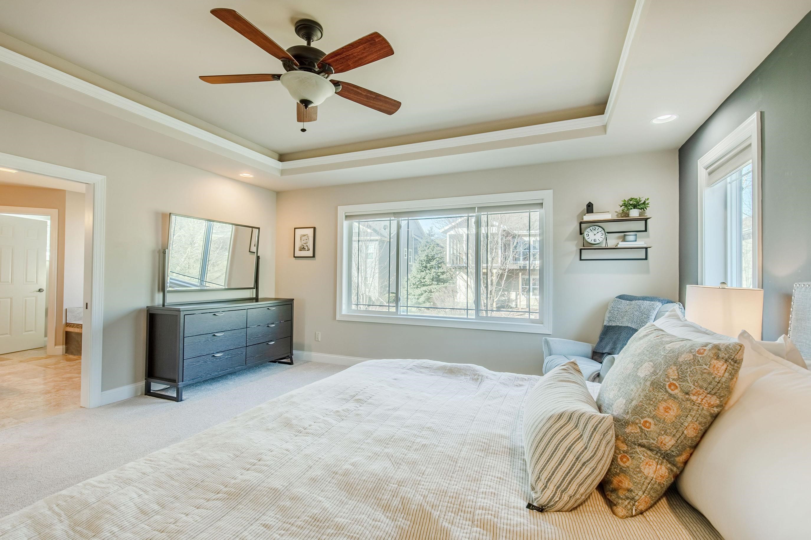 1706 LEGACY Lane