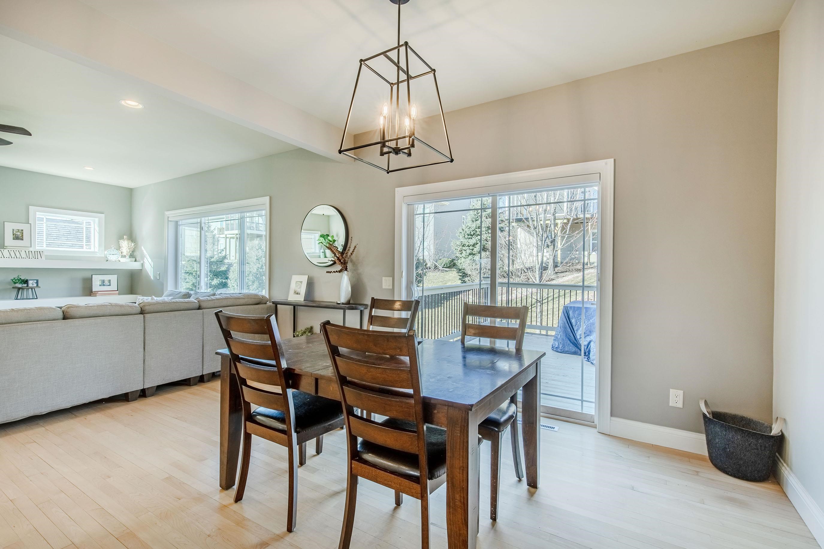 1706 LEGACY Lane
