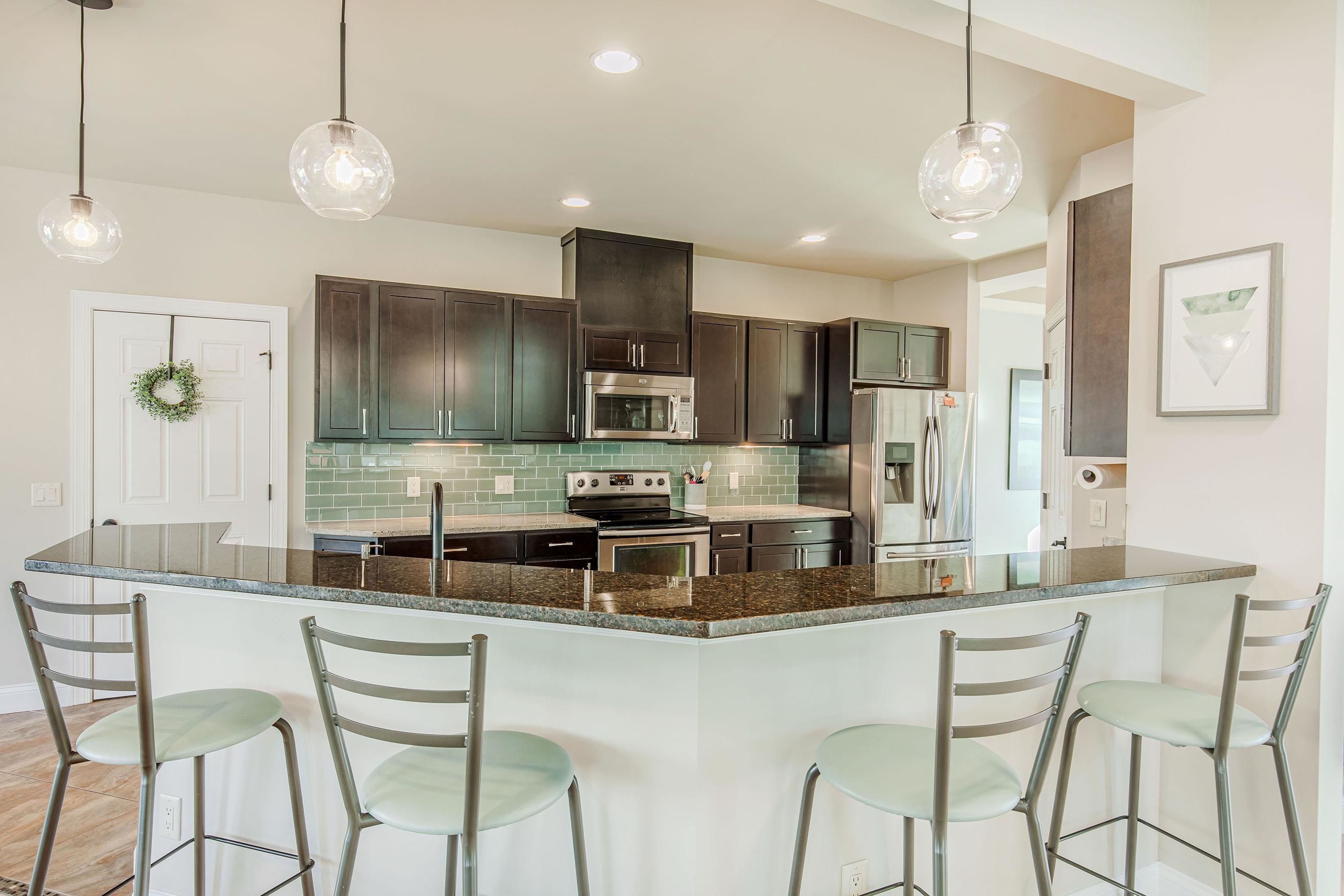 1706 LEGACY Lane