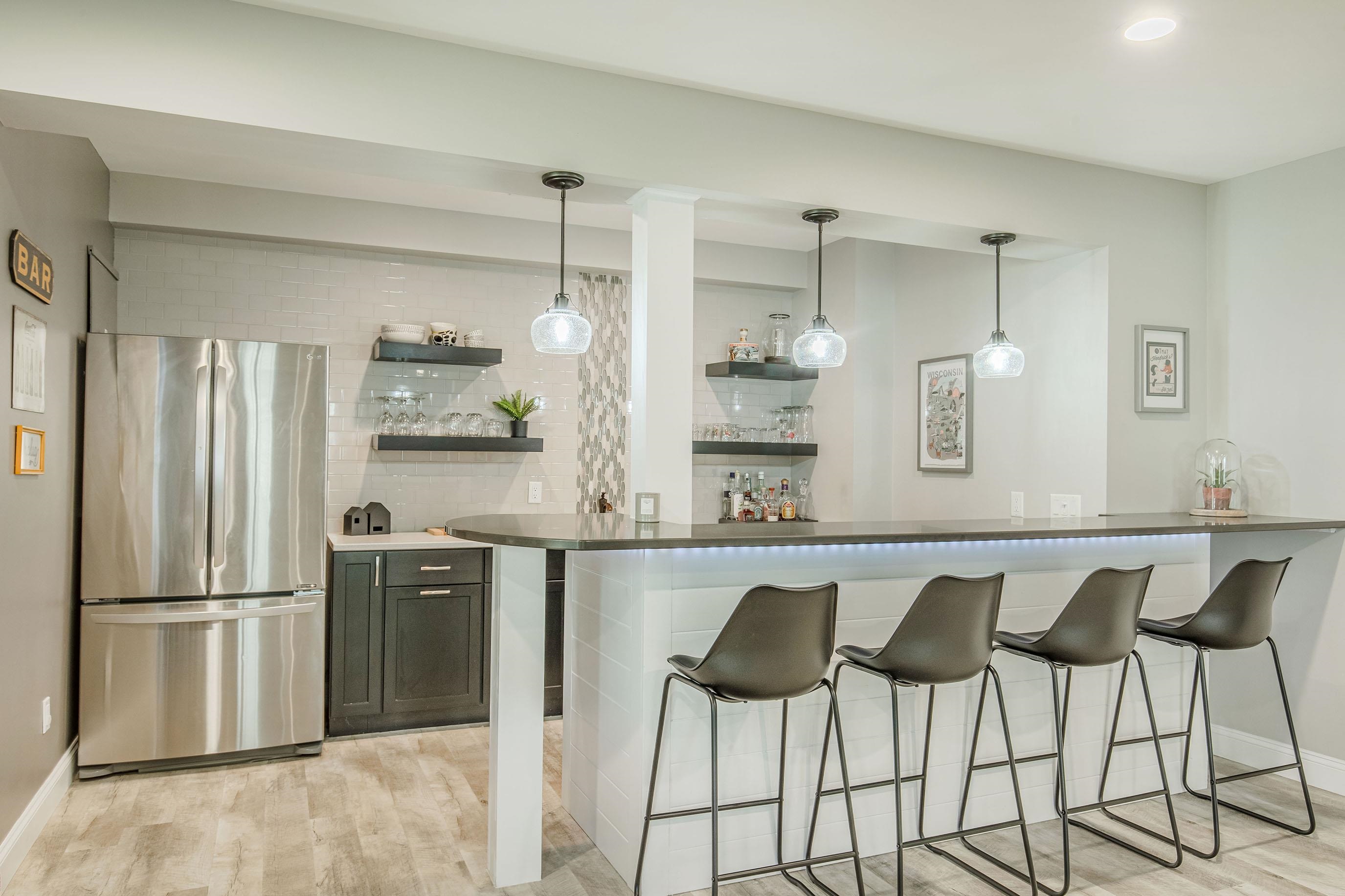 1706 LEGACY Lane